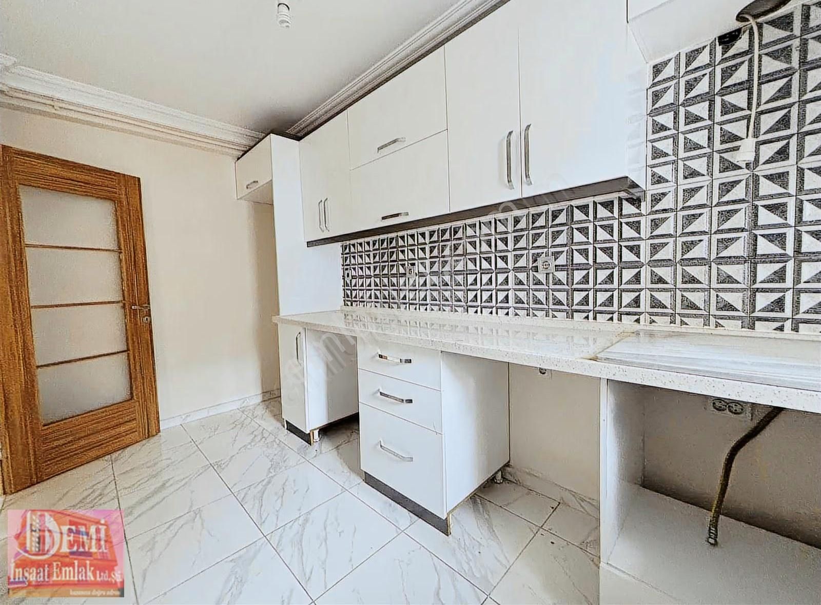 Dumlupınar Mahallesinde 2+1 Arakat Caddeye Cephe Kiralık Daire - Görsel 19
