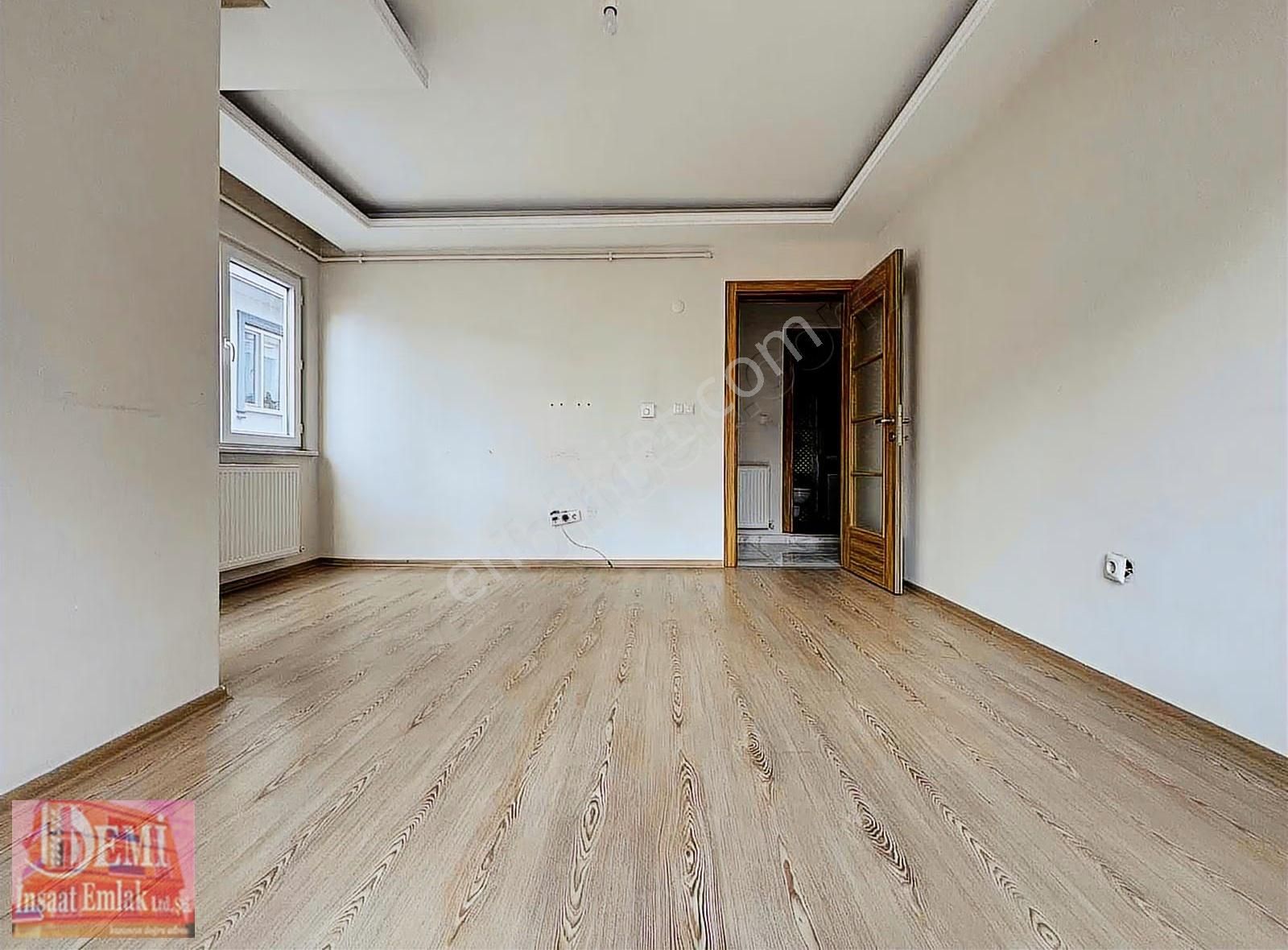 Dumlupınar Mahallesinde 2+1 Arakat Caddeye Cephe Kiralık Daire - Görsel 2
