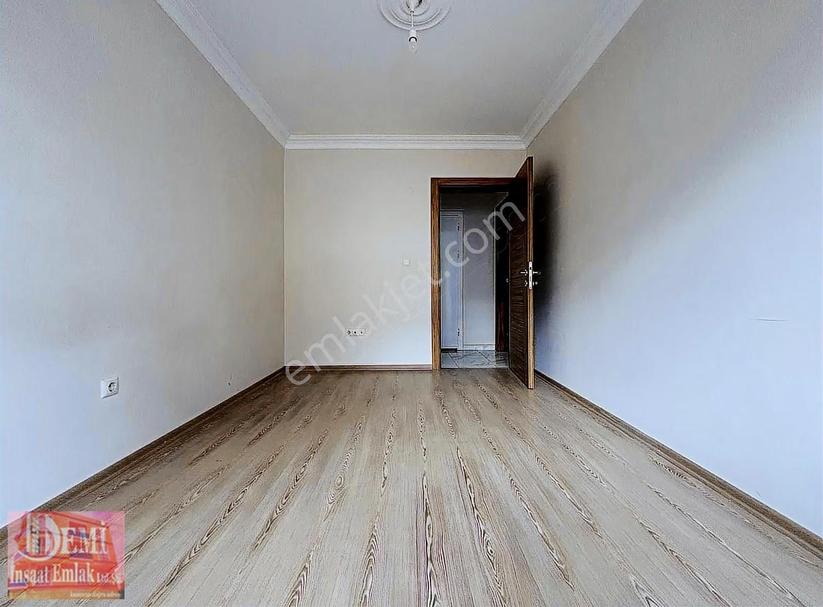 Dumlupınar Mahallesinde 2+1 Arakat Caddeye Cephe Kiralık Daire - Görsel 26