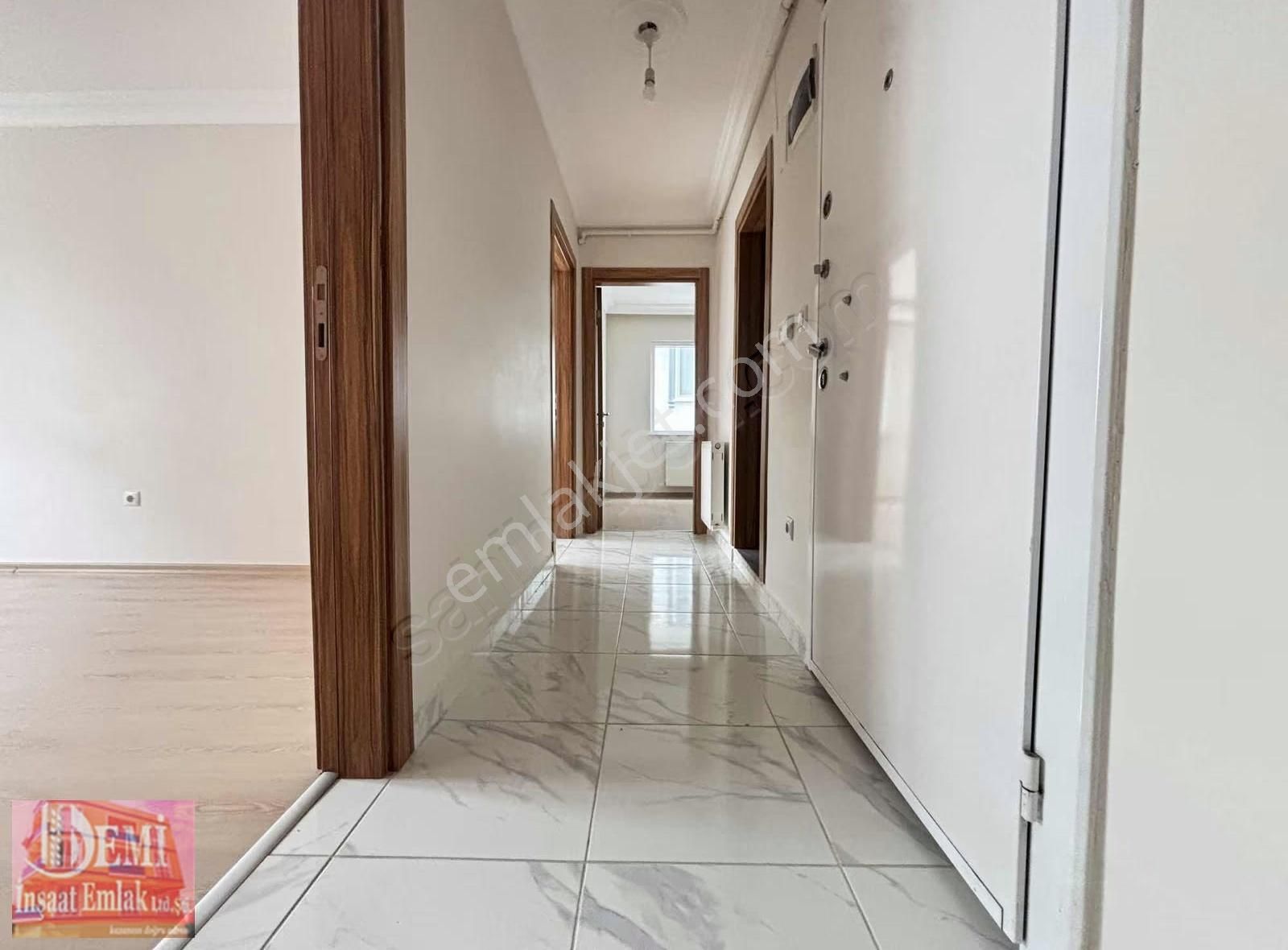 Dumlupınar Mahallesinde 2+1 Arakat Caddeye Cephe Kiralık Daire - Görsel 20