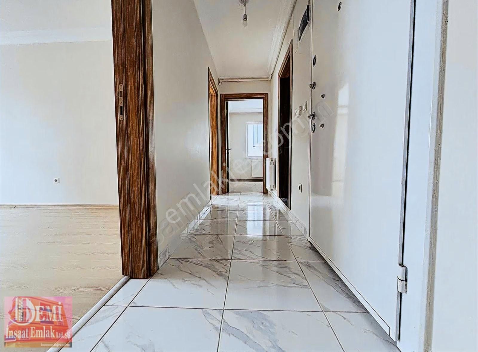 Dumlupınar Mahallesinde 2+1 Arakat Caddeye Cephe Kiralık Daire - Görsel 10