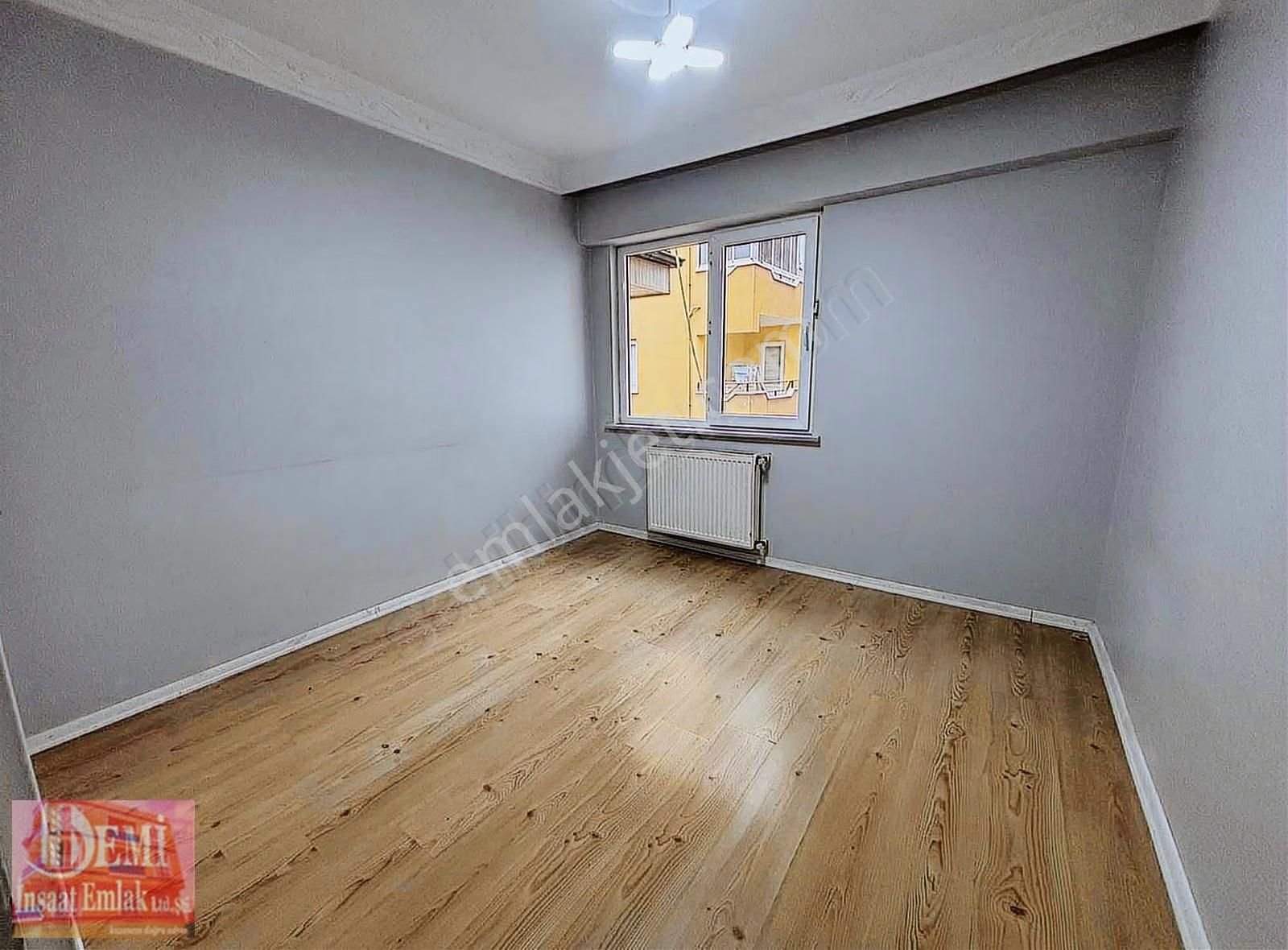 Ana Caddenin Hemen Yanı 5+1 Klimalı Cam Balkonlu Kiralık Daire - Görsel 17
