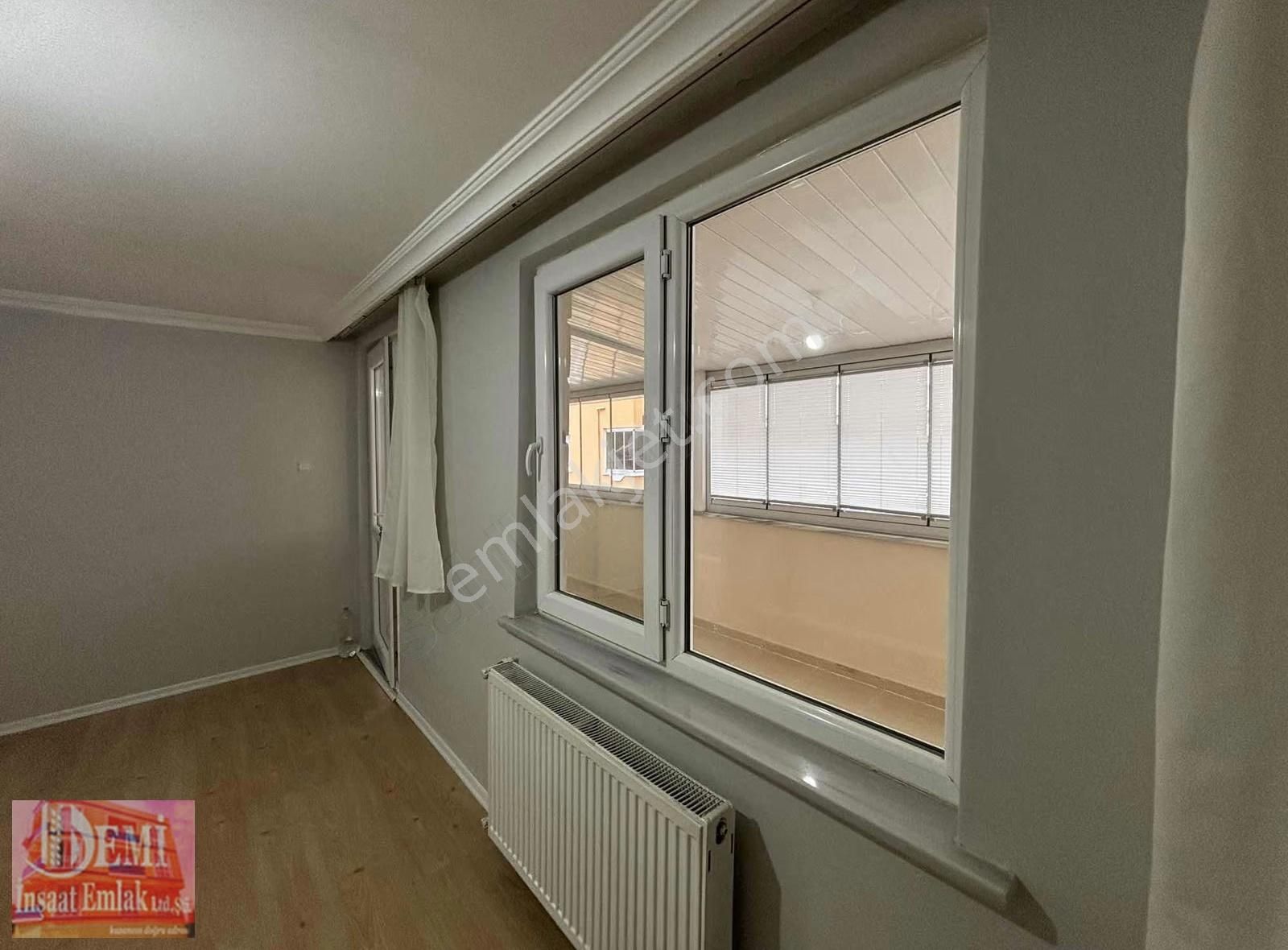 Ana Caddenin Hemen Yanı 5+1 Klimalı Cam Balkonlu Kiralık Daire - Görsel 8