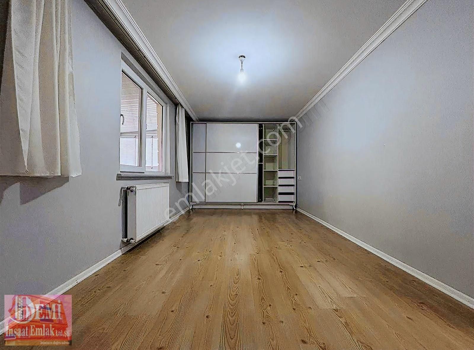 Ana Caddenin Hemen Yanı 5+1 Klimalı Cam Balkonlu Kiralık Daire - Görsel 30