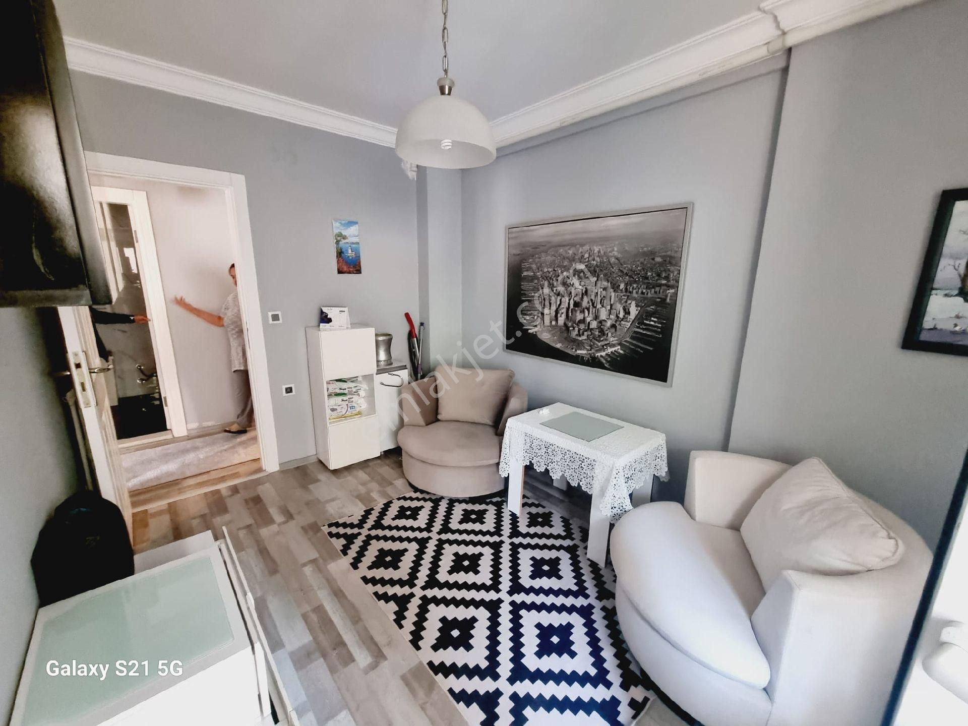 Kapalı Mutfak Doğalgazlı Ara Kat Geniş Daire - Görsel 23