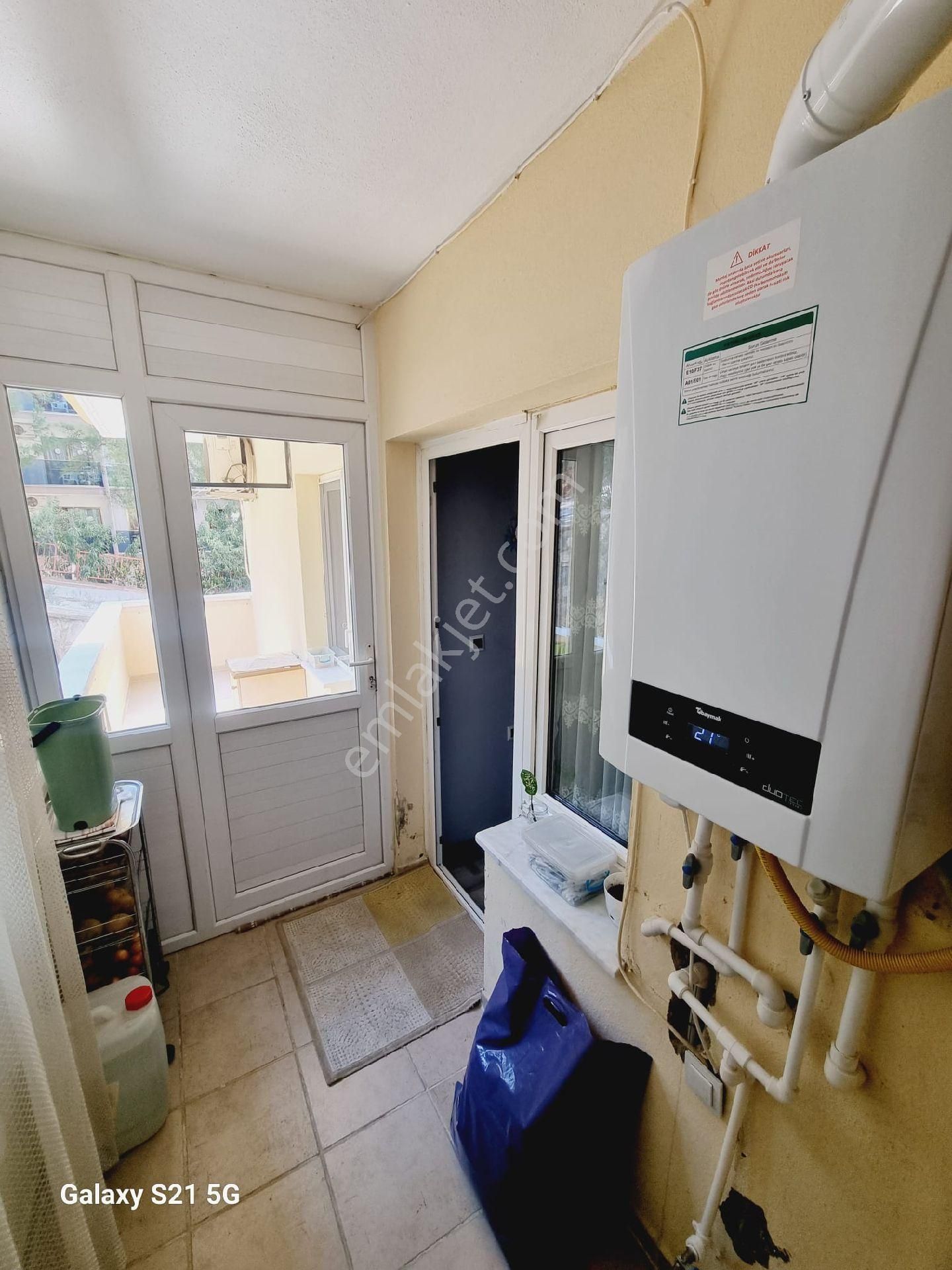 Kapalı Mutfak Doğalgazlı Ara Kat Geniş Daire - Görsel 25