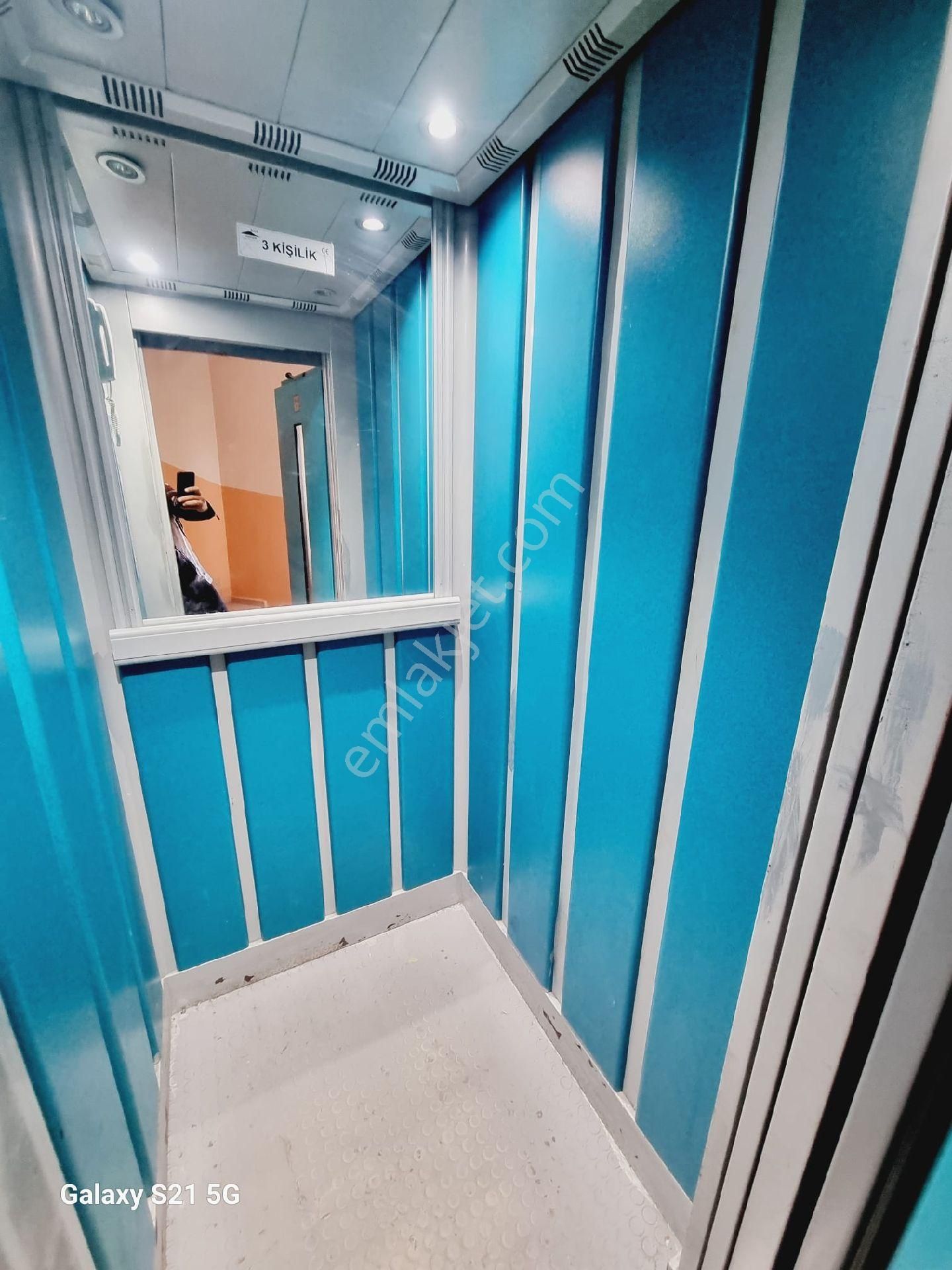 Kapalı Mutfak Doğalgazlı Ara Kat Geniş Daire - Görsel 5