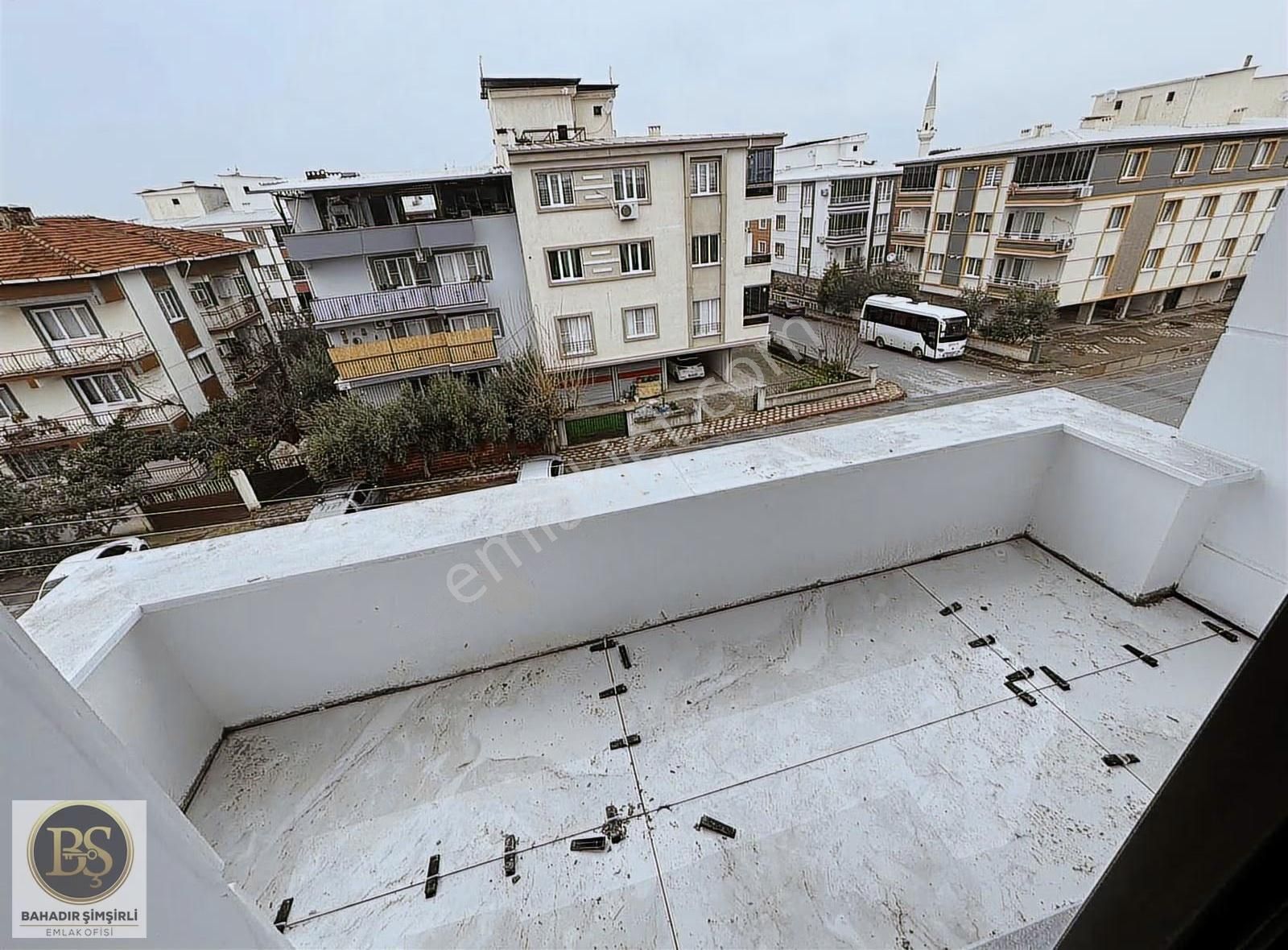 Bahadır Şimşirli'den Ulucami Mahallesi Satılık 2+1 Daire - Görsel 2