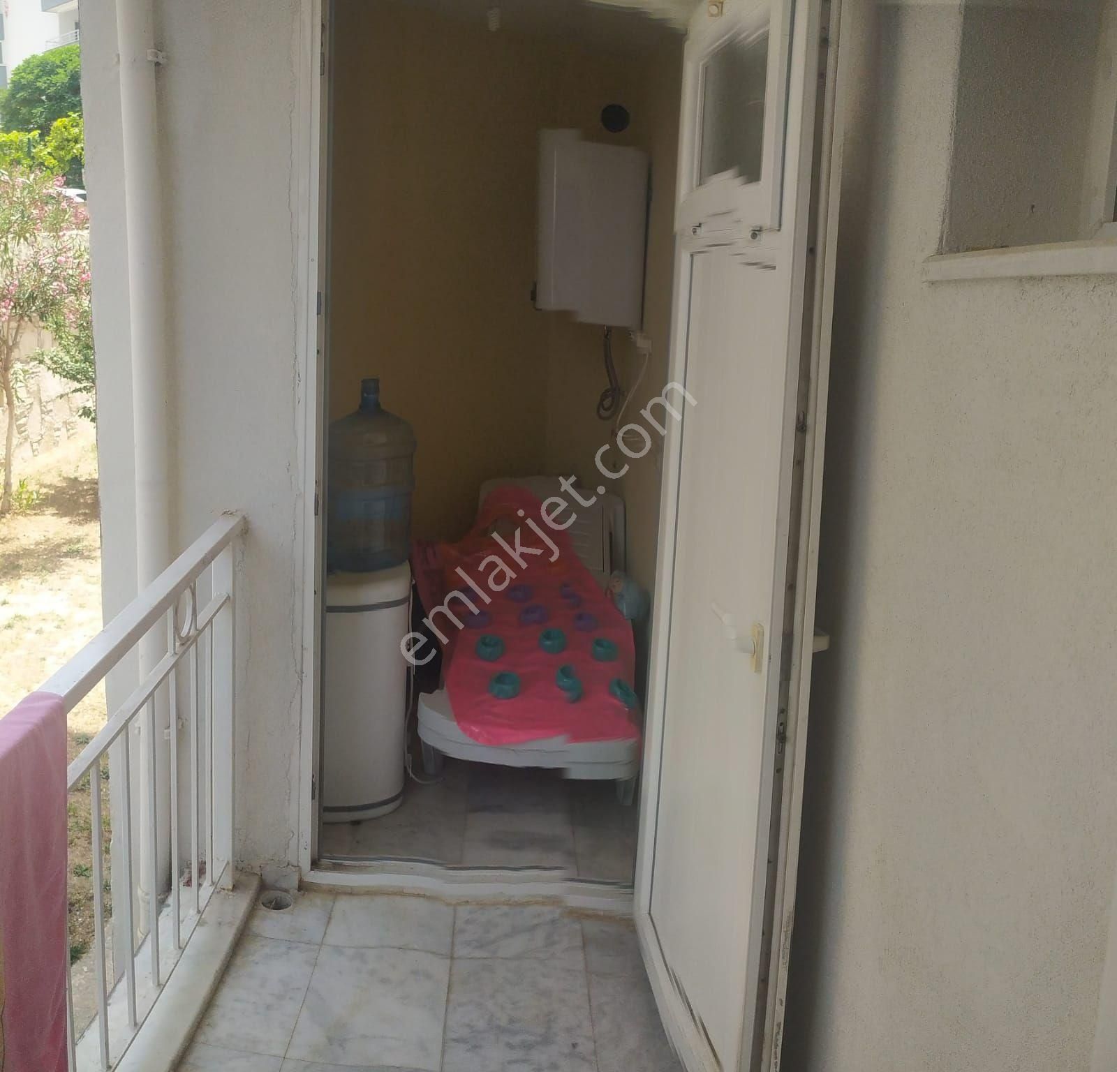 Havuzlu Site Geniş Daire Yüksek Giriş - Görsel 19