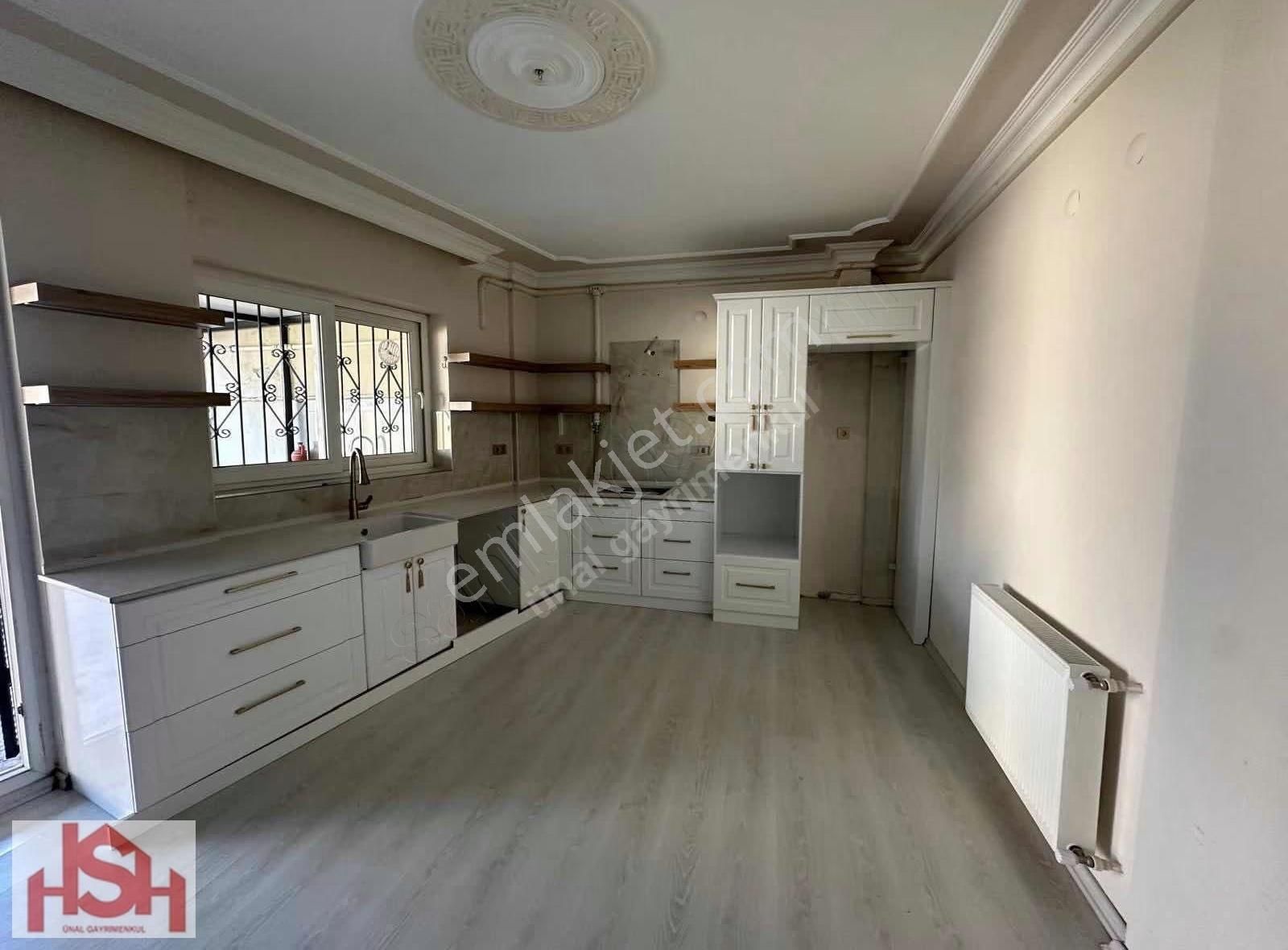 Türkmen Mah.'de 3+1,arakat,asansörlü Tadilat Görmüş Özel Daire.