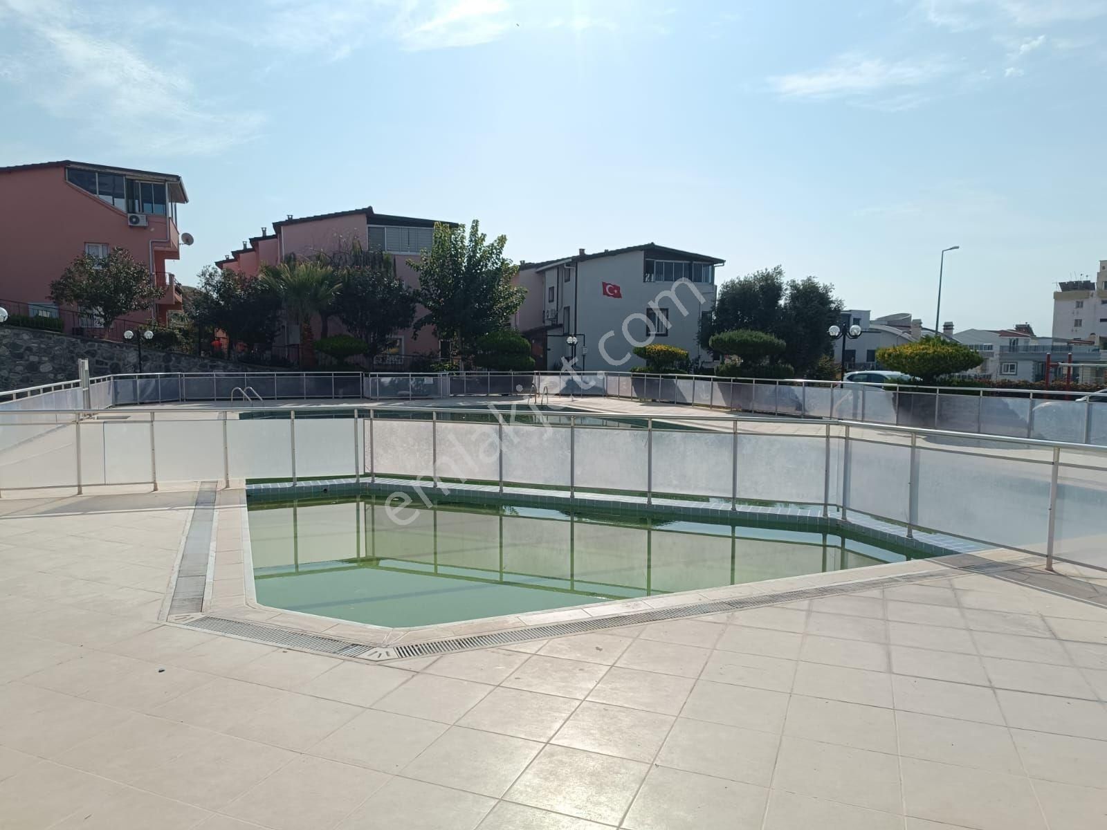 Havuzlu Site Terastan Deniz Manzaralı - Görsel 26