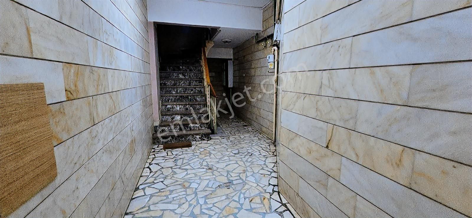 Şişli Merkez'de Boş Eşyalı Bahçeli Satılık Daire - Görsel 16