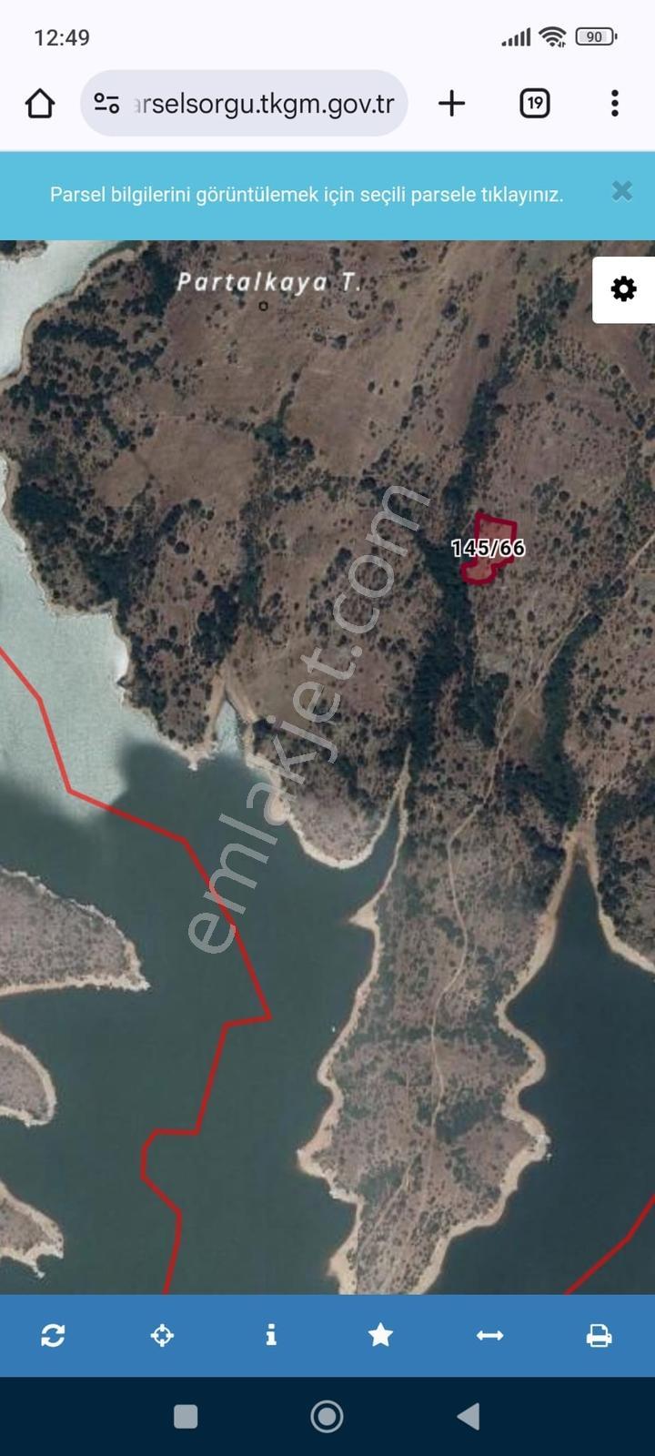 Newcıty Emlaktan Demircihalilde Baraj Manzaralı Tarla 2.410 M2