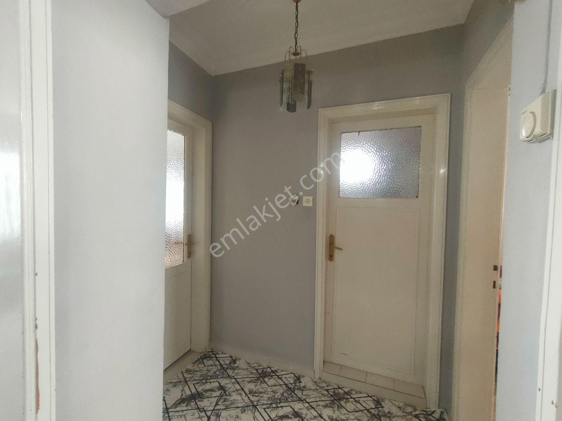 Remaxland'den Kocatepe Camii Dibinde Geniş Ve Ferah 2+1 Satılık - Görsel 21