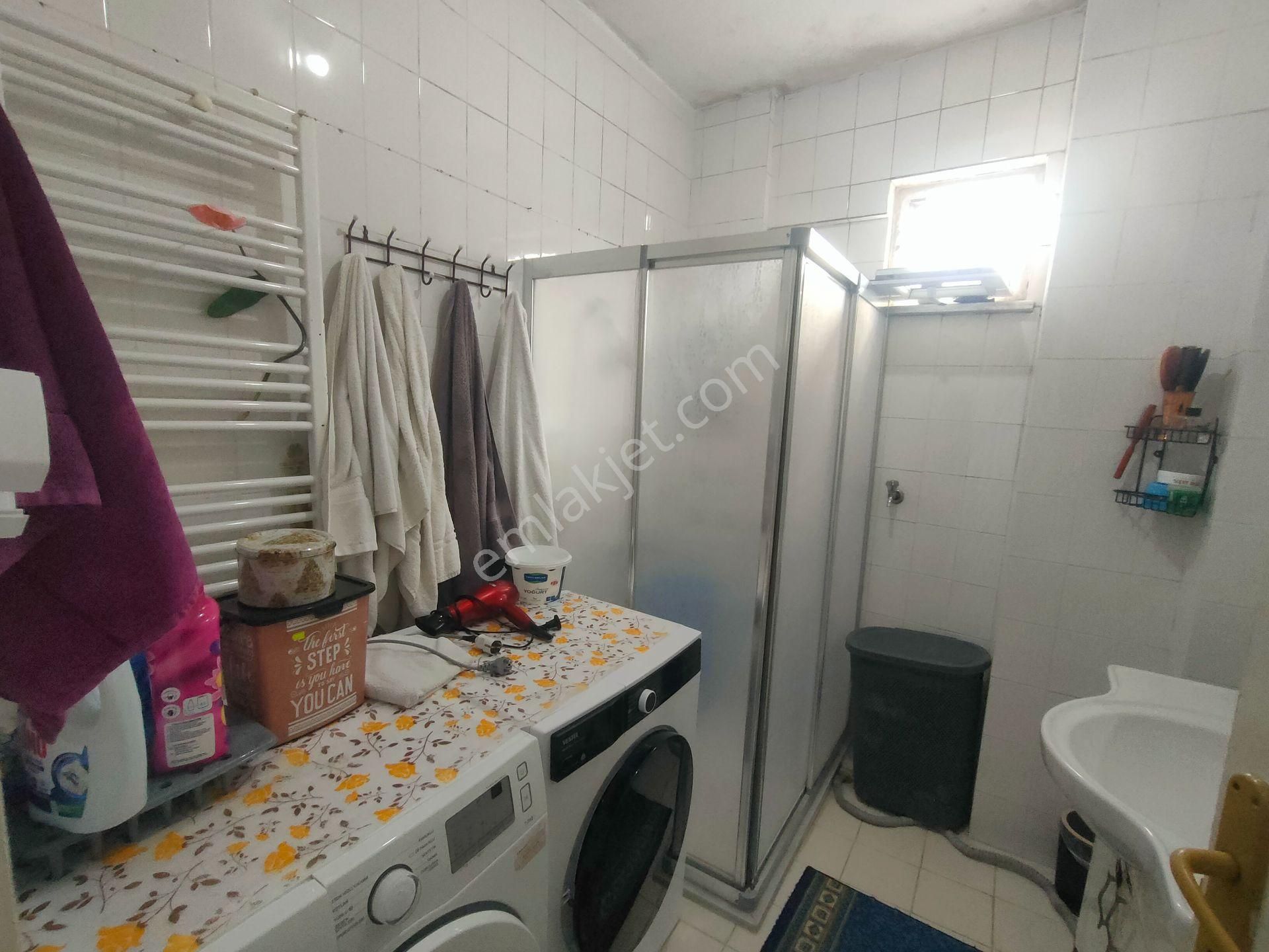 Remaxland'den Kocatepe Camii Dibinde Geniş Ve Ferah 2+1 Satılık - Görsel 15
