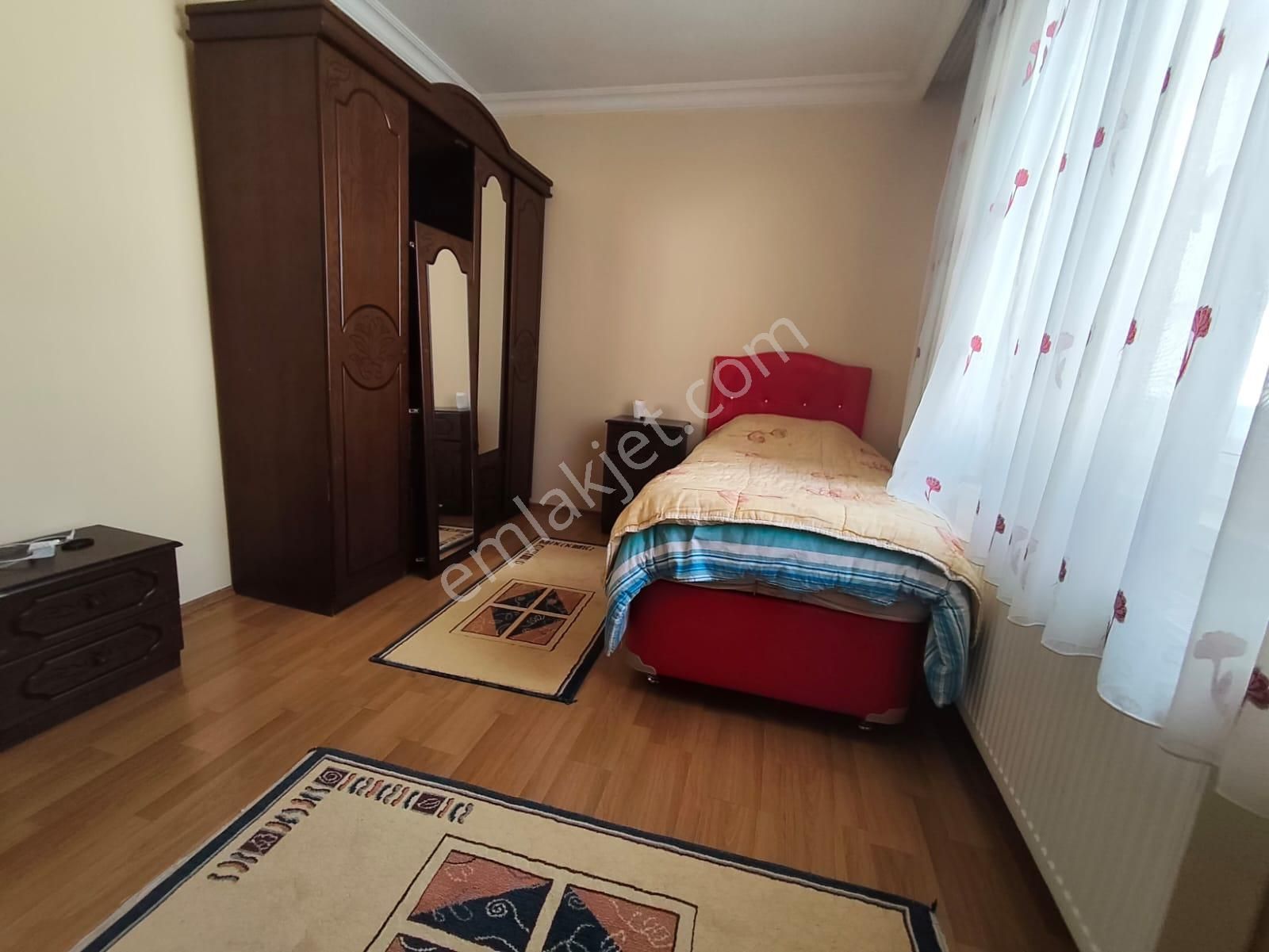 Yılmaz Gayrımenkulden Asansorlu Cadde Üzeri Kacırılmayacak 3+1 Fırsat Dairesi - Görsel 9