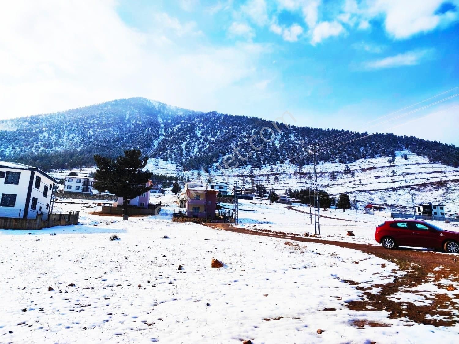 Kar Emlaktan Yeni Konacık Bozkırlı Mevkiinde 360 M2 Satılık Arsa - Görsel 4