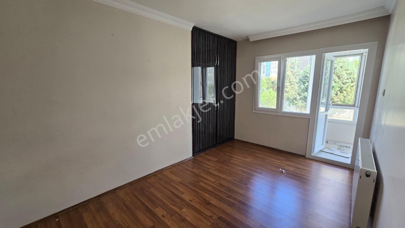 Menemen İstiklal Mahallesi'nde Kiralık 3+1 Doğalgazlı Daire - Görsel 31