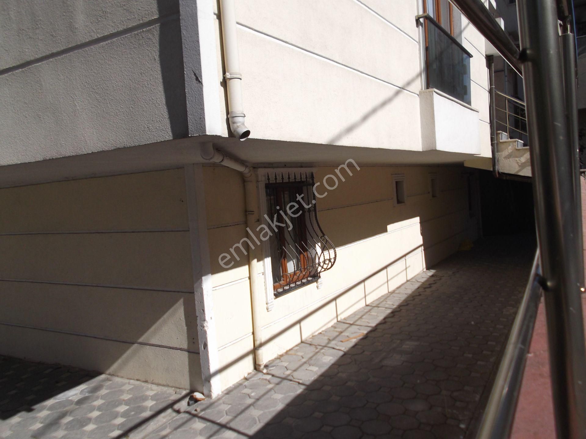 Çekmeköy Soğukpınar Mahallesinde 55 M2 1+1 Satılık - Görsel 2