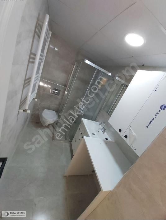 Ahmet Priştina Kült. Merkezi Arkası_ızban Yakın_arakat Sıfır 2+1 - Görsel 4