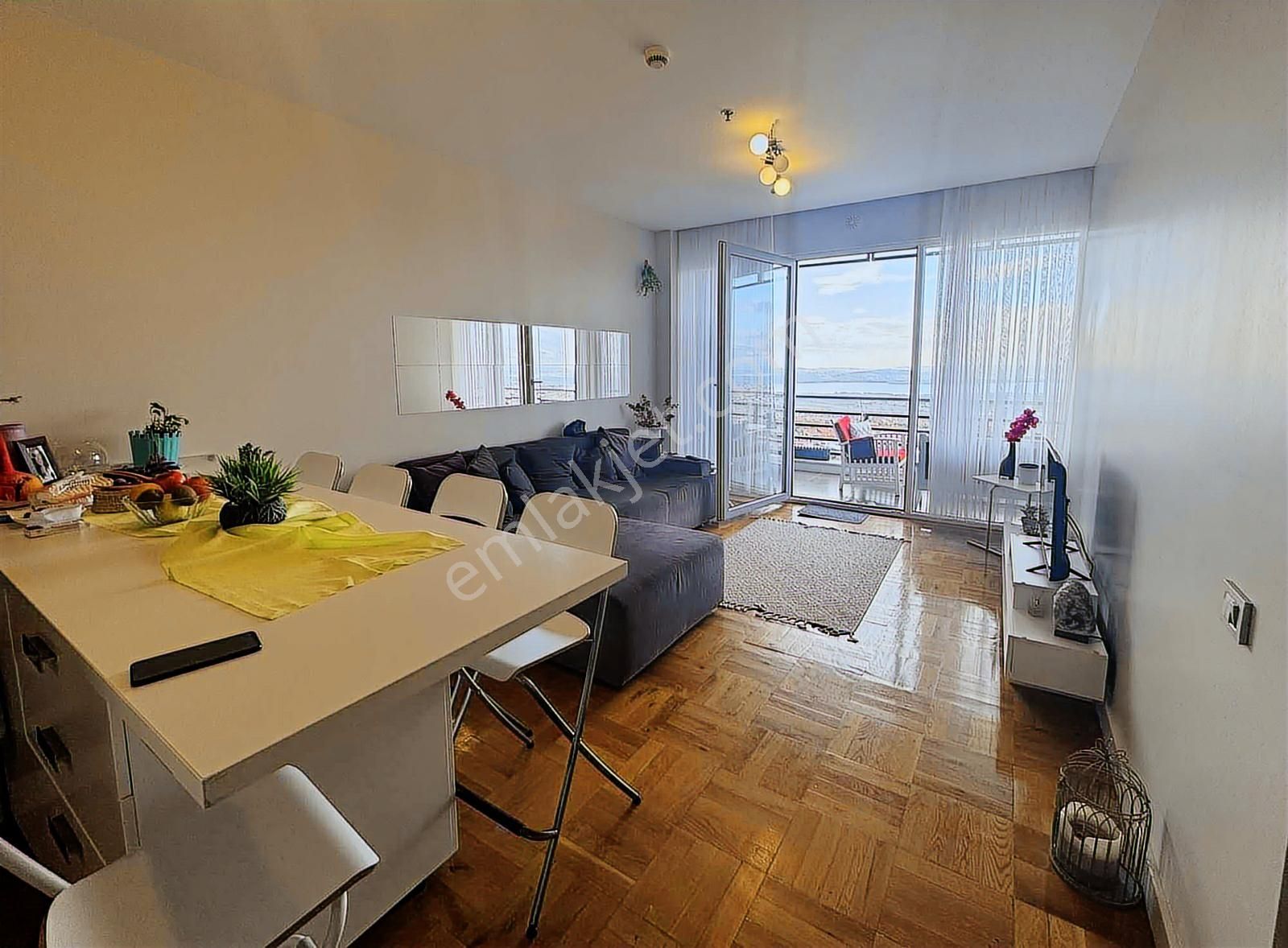 Büyükçekmece Alkent Westblocks'ta Göl Manzaralı Satılık 1+1 - Görsel 9