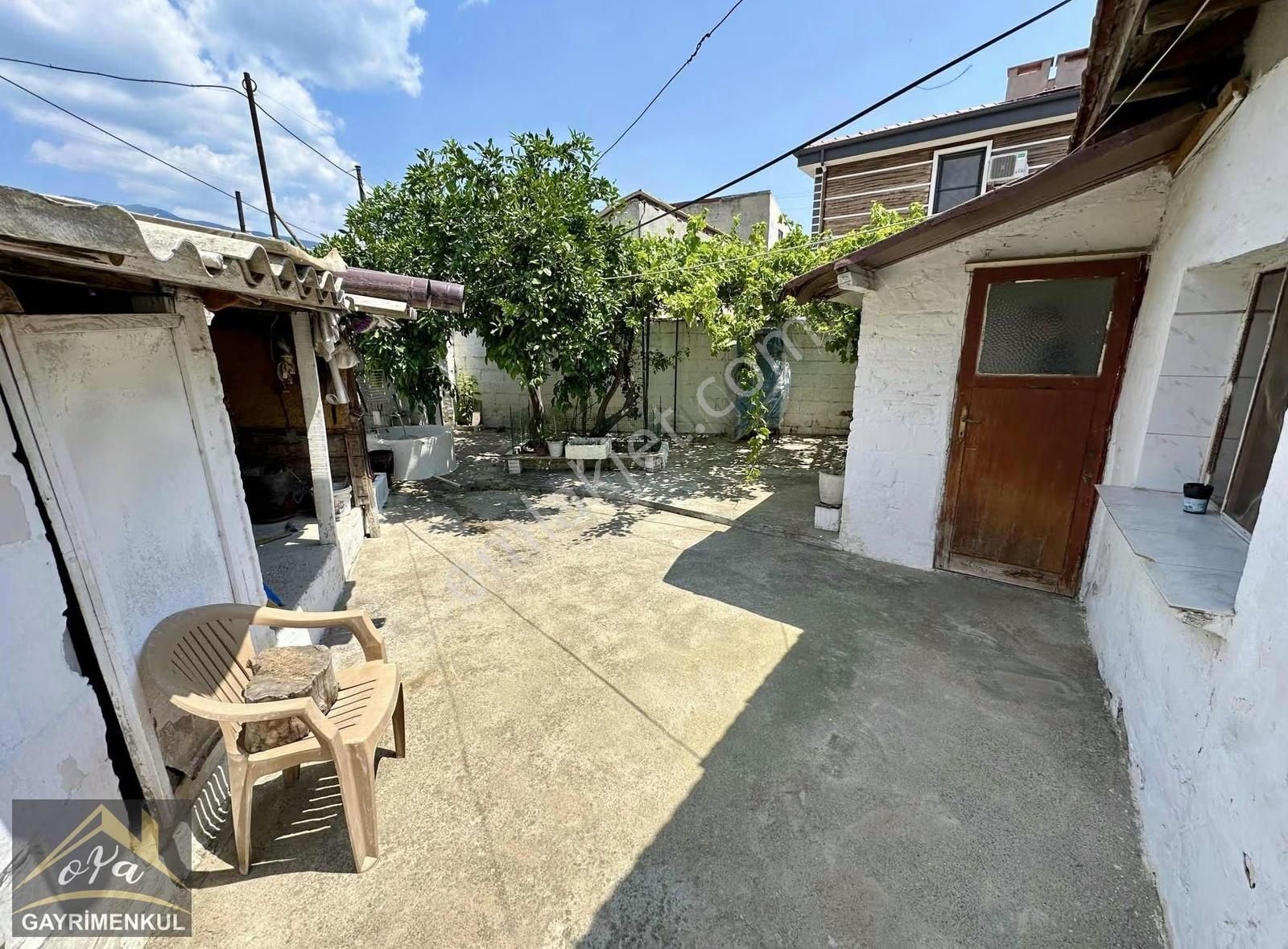 Akçay Oya Gayrimenkul'den Kızılkeçili'de Satılık Köy Evi - Görsel 2