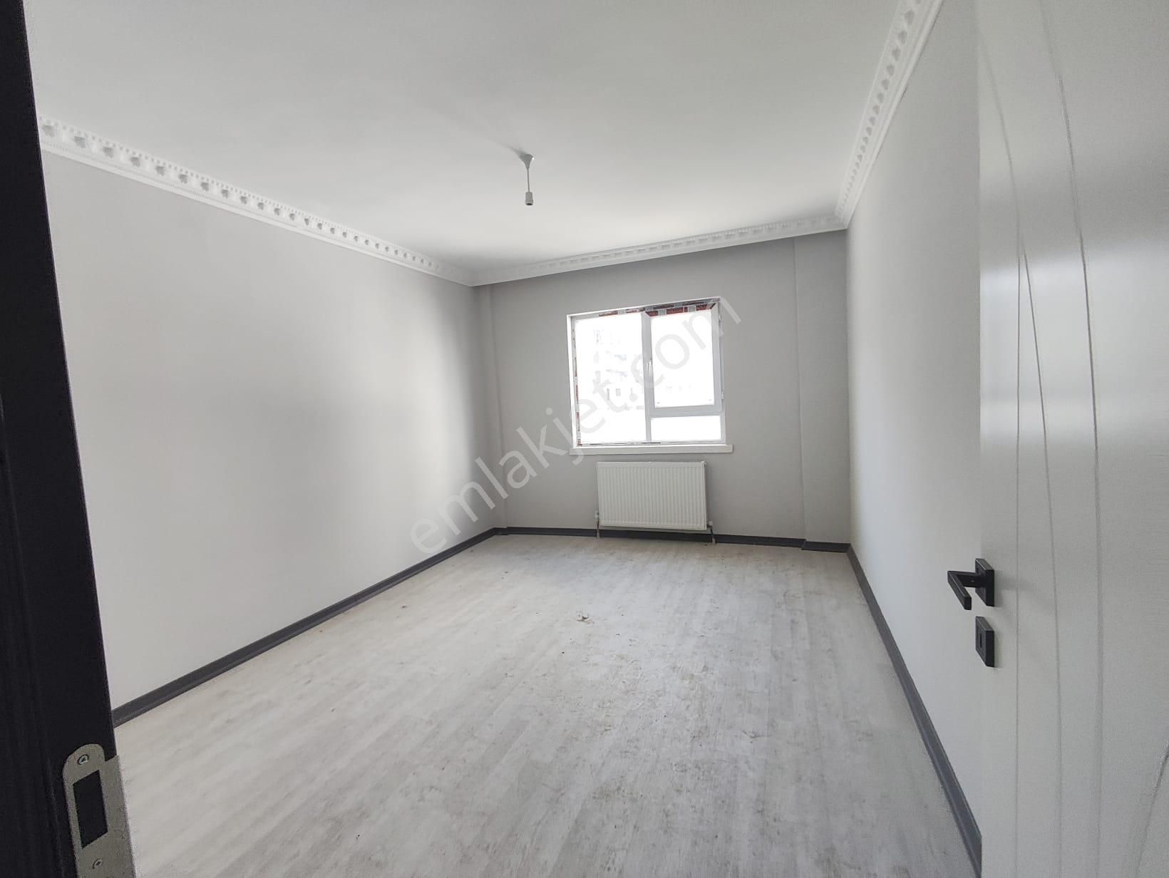 Yılmaz Gayrimenkulden 150 Metre Kare Cadde Uzerı Geniş Kacırılmayacak 3+1 Fırsat Dairesi - Görsel 7