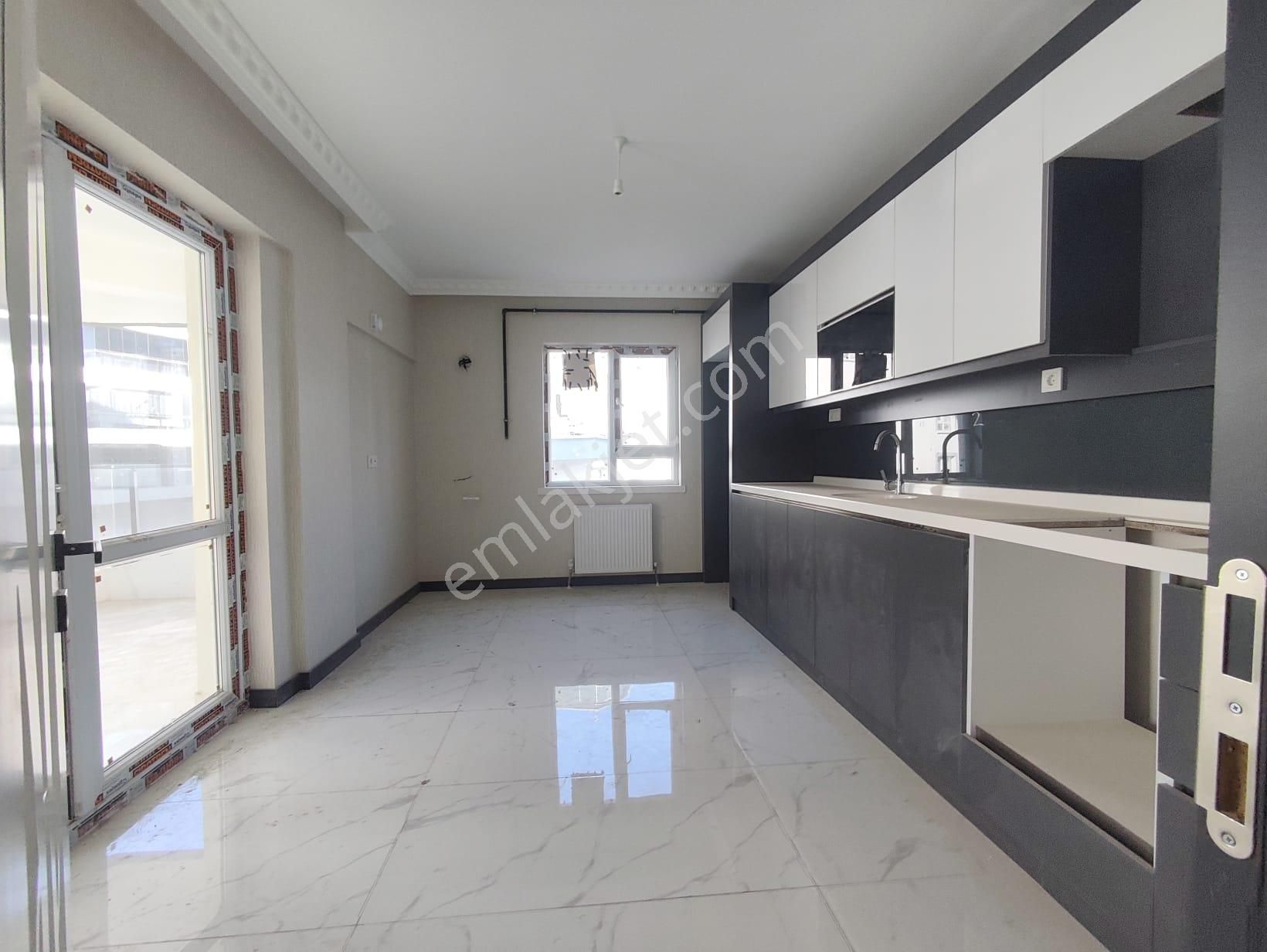 Yılmaz Gayrimenkulden 150 Metre Kare Cadde Uzerı Geniş Kacırılmayacak 3+1 Fırsat Dairesi - Görsel 23