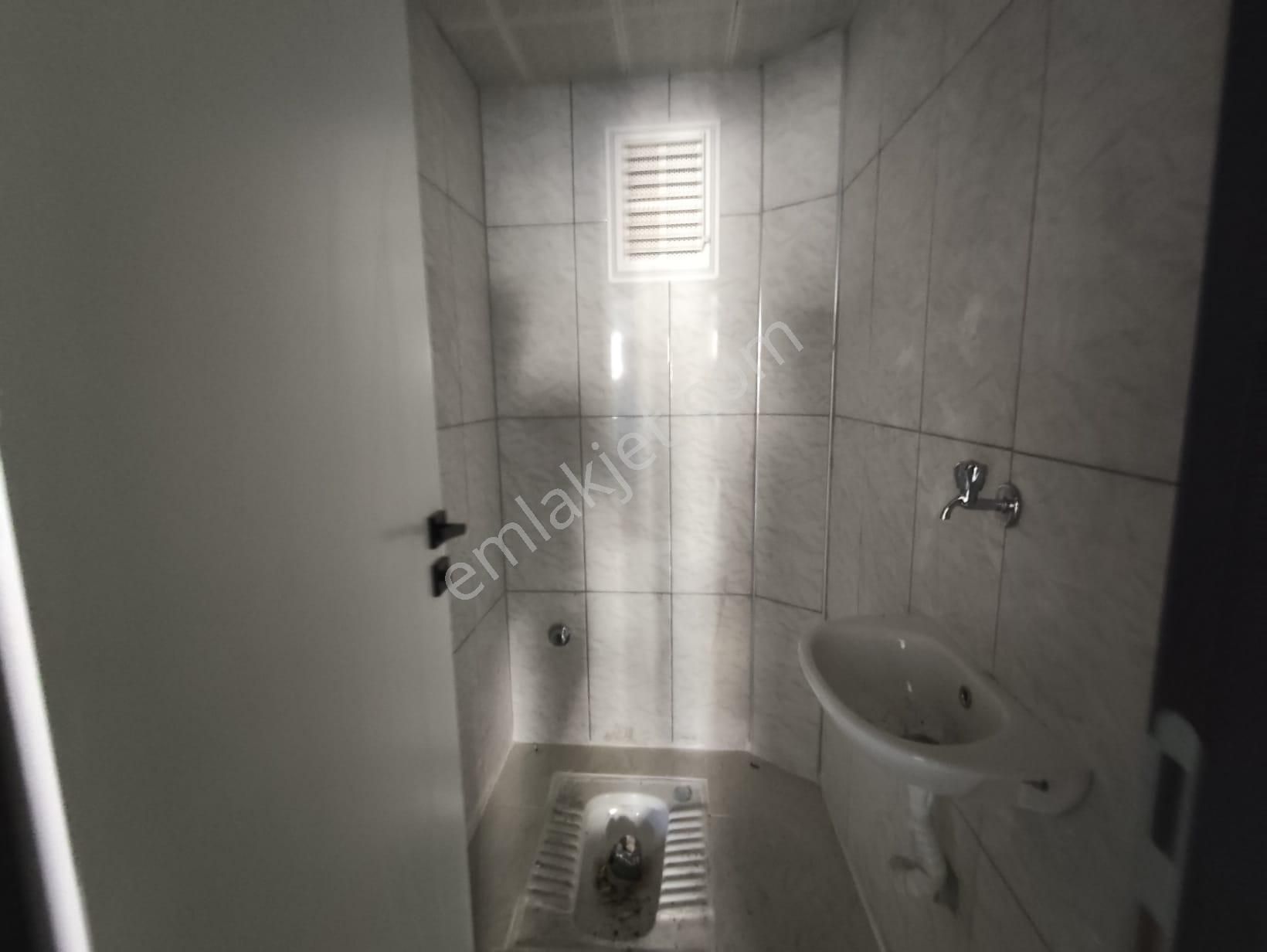 Yılmaz Gayrimenkulden 150 Metre Kare Cadde Uzerı Geniş Kacırılmayacak 3+1 Fırsat Dairesi - Görsel 31