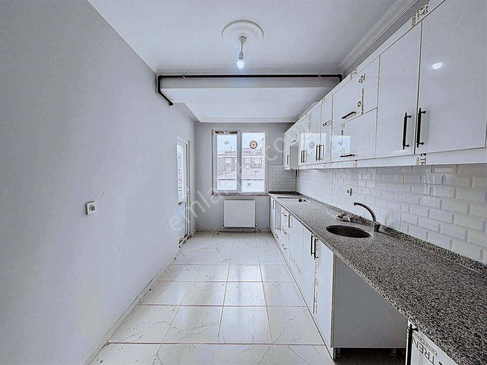 Fa Özbir'den Kızılpınarda İskanlı Arakat Öncephe 2+1 Daire - Görsel 12