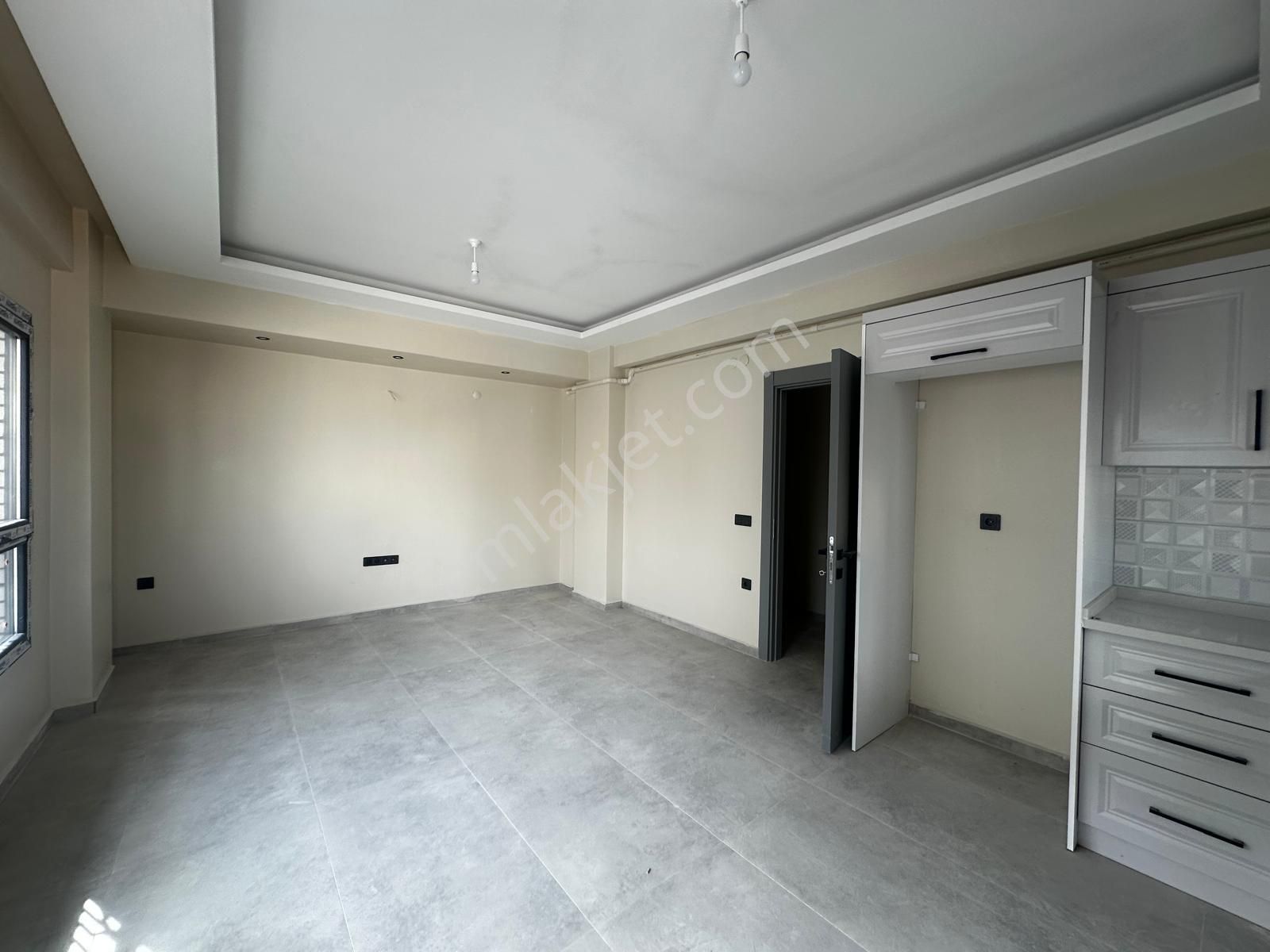 Kuşadası Merkezde Sıfır 3+1 Çatı Dubleks - Görsel 7