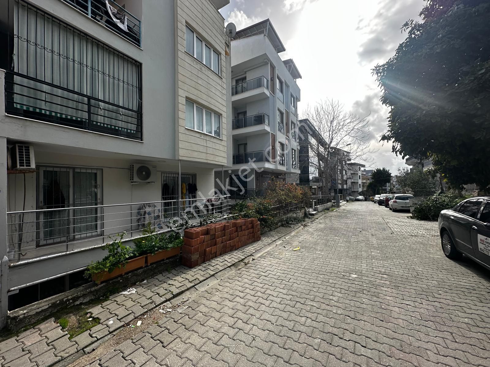 Kuşadası Hacıfeyzullah 3. Kat 3+1 Çatı Dubleks - Görsel 20