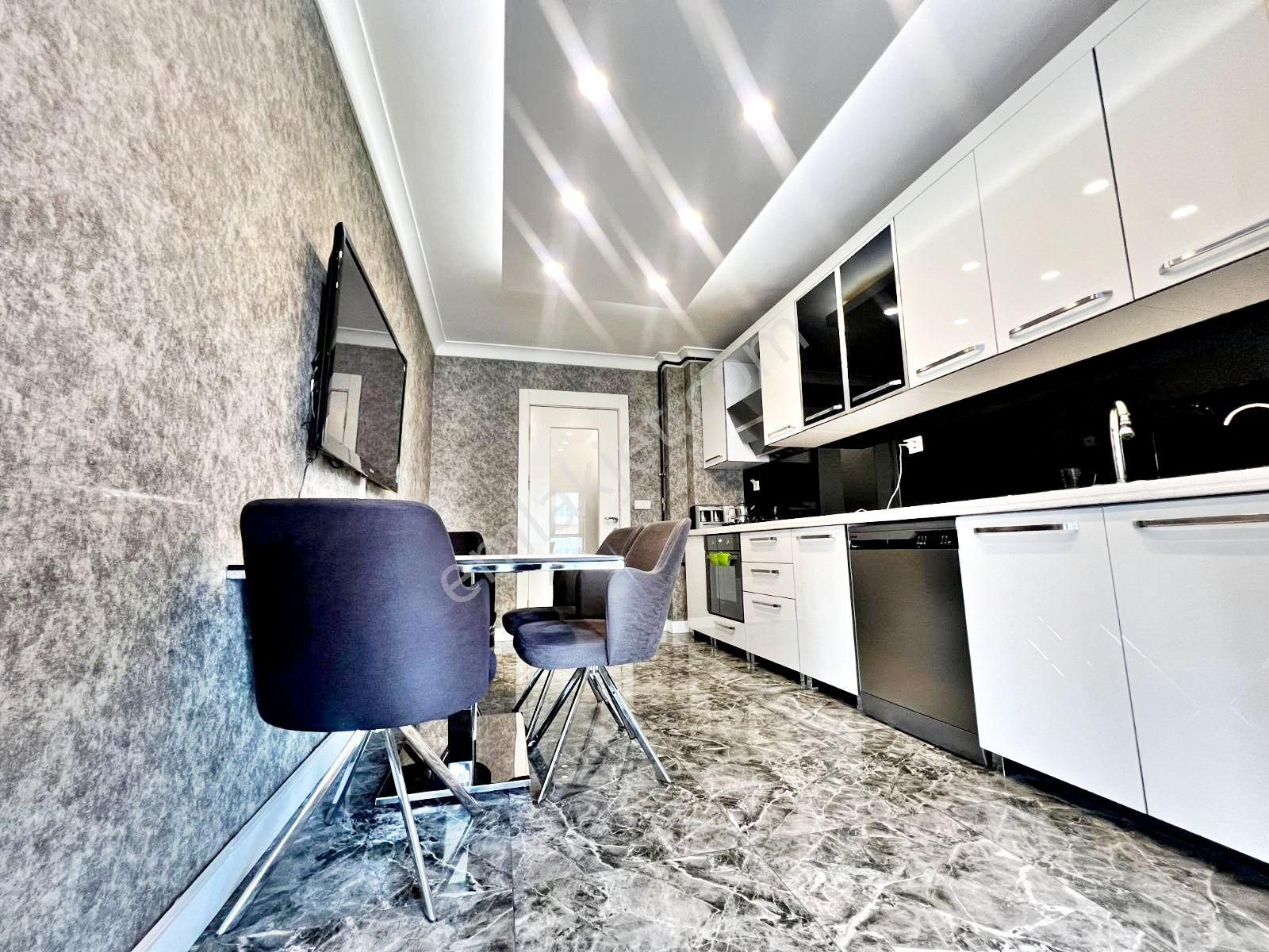 Havuz,sauna,spor Sln, 7/24 Güvenlikli Full Yapılı 4+1 Site Daire - Görsel 9