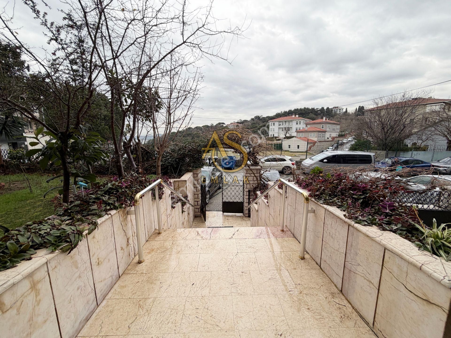 As Emlaktan 3+1 Sultantepe'de Sahile Yakın Otoparklı 132m2 Daire - Görsel 32