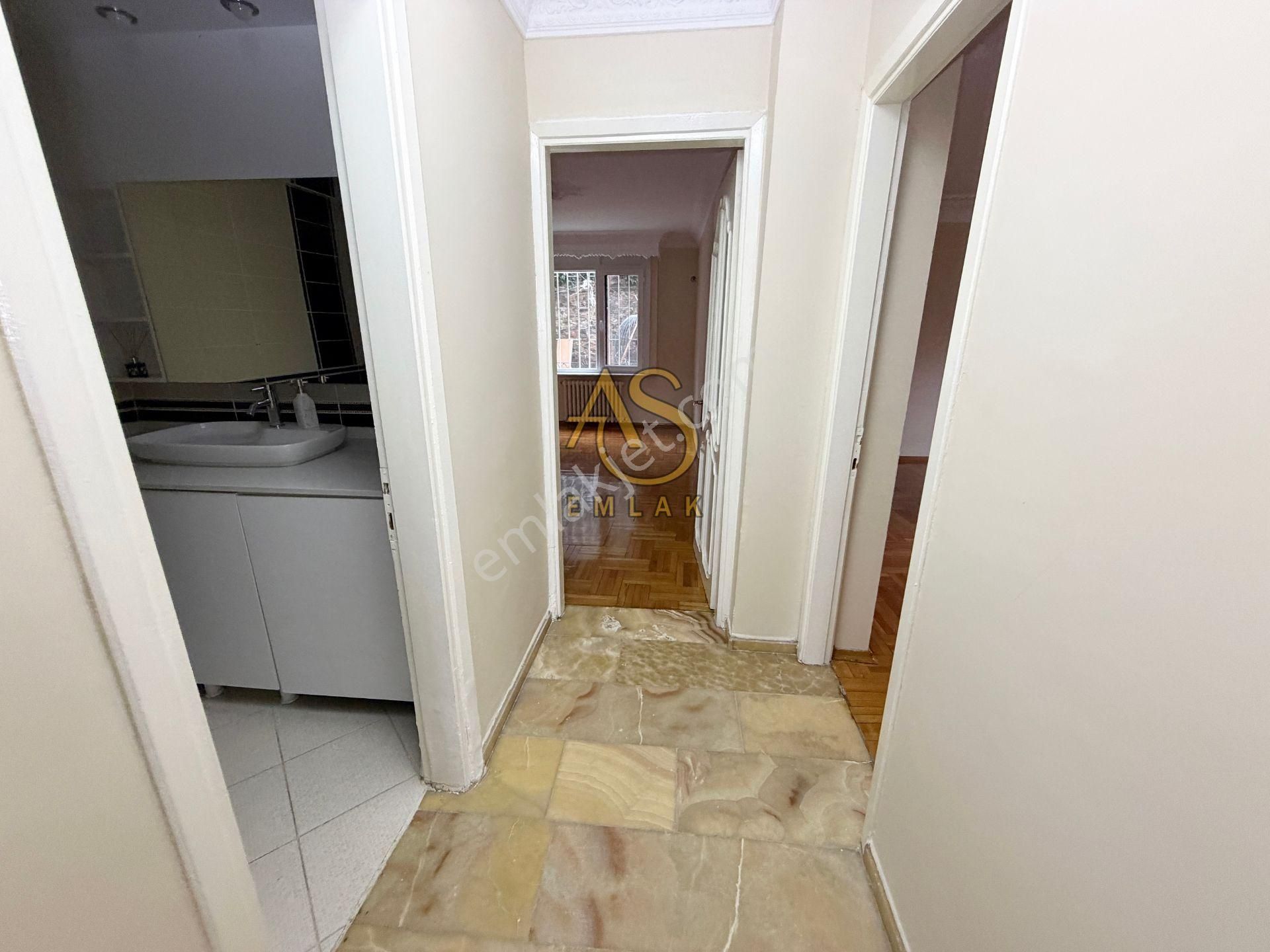 As Emlaktan 3+1 Sultantepe'de Sahile Yakın Otoparklı 132m2 Daire - Görsel 19