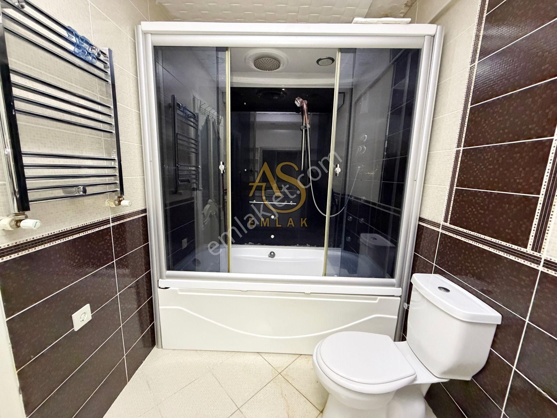As Emlaktan 3+1 Sultantepe'de Sahile Yakın Otoparklı 132m2 Daire - Görsel 18