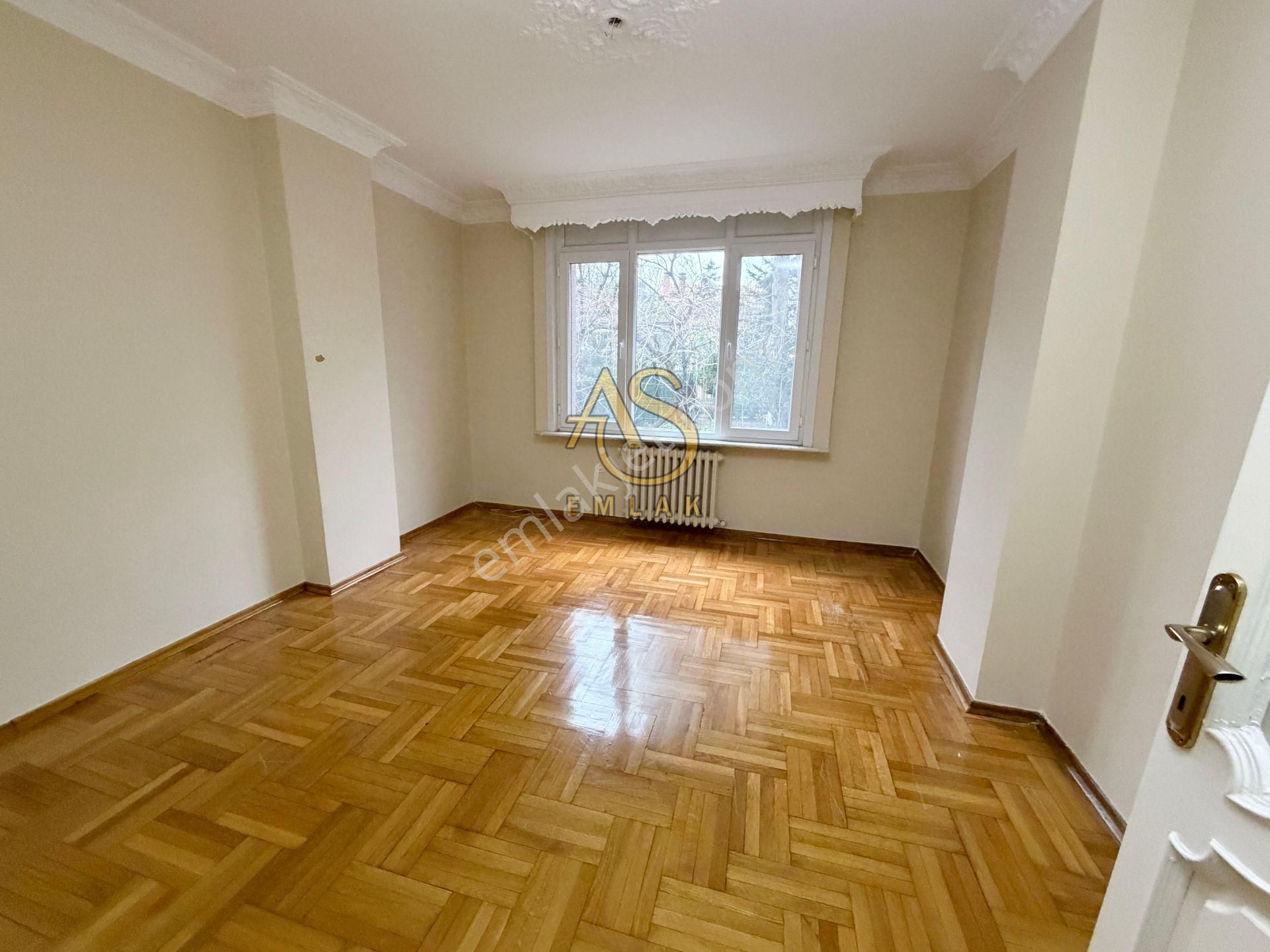 As Emlaktan 3+1 Sultantepe'de Sahile Yakın Otoparklı 132m2 Daire - Görsel 15