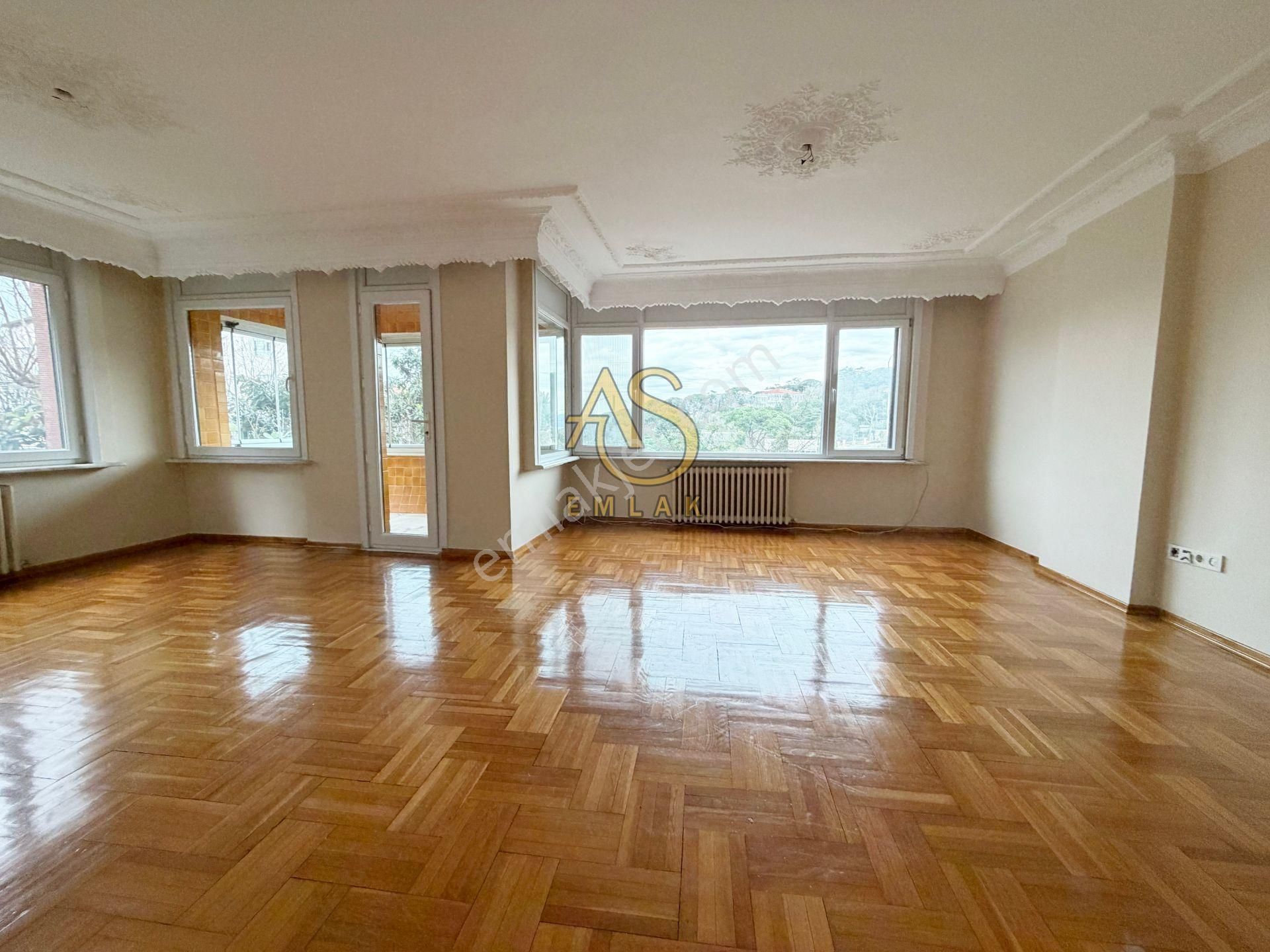 As Emlaktan 3+1 Sultantepe'de Sahile Yakın Otoparklı 132m2 Daire - Görsel 4