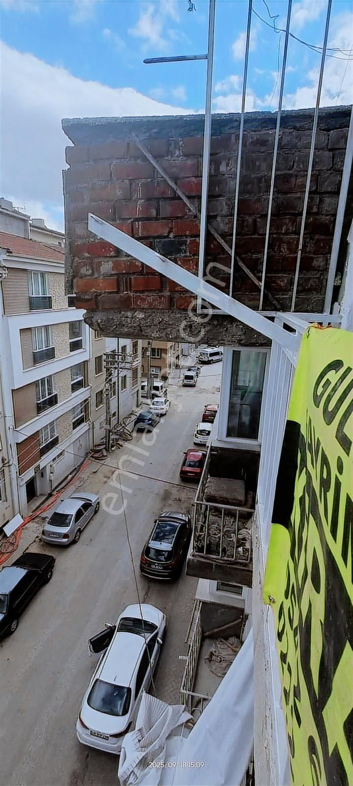 Kurtuluş İmar Sokak Dubleks Balkonlu Kombili Kiralık 3+1 Daire - Görsel 16