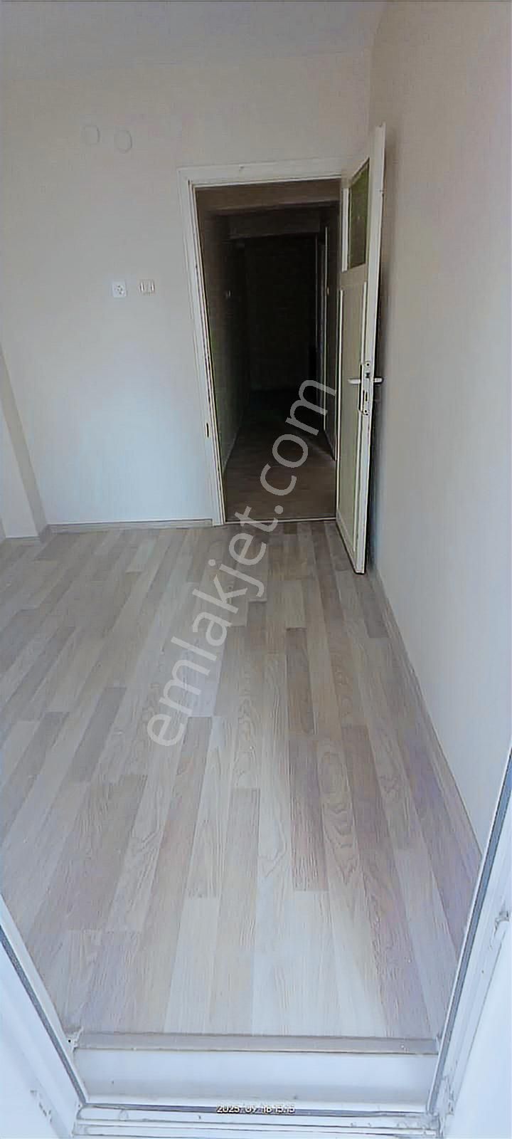 Kurtuluş İmar Sokak Dubleks Balkonlu Kombili Kiralık 3+1 Daire - Görsel 23