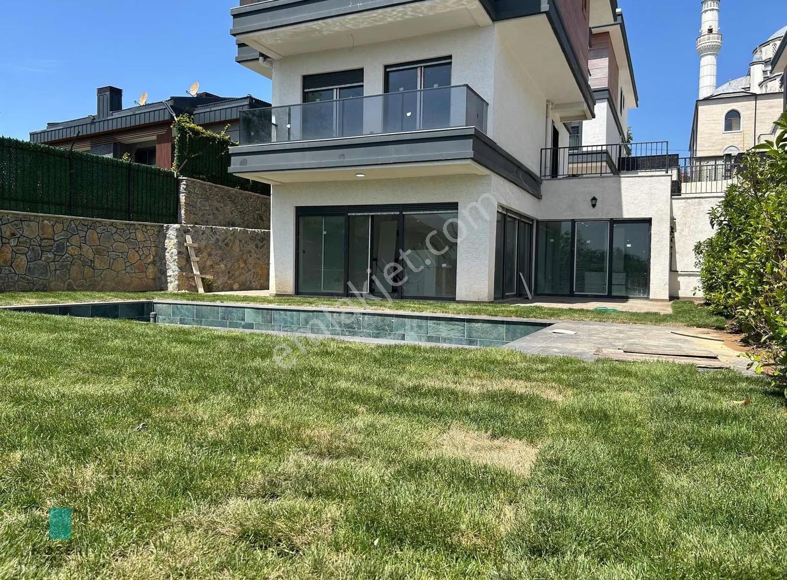 Noseri Yatırımdan 4+1 Butik Site İçerisi Satılık Müstakil Villa - Görsel 2
