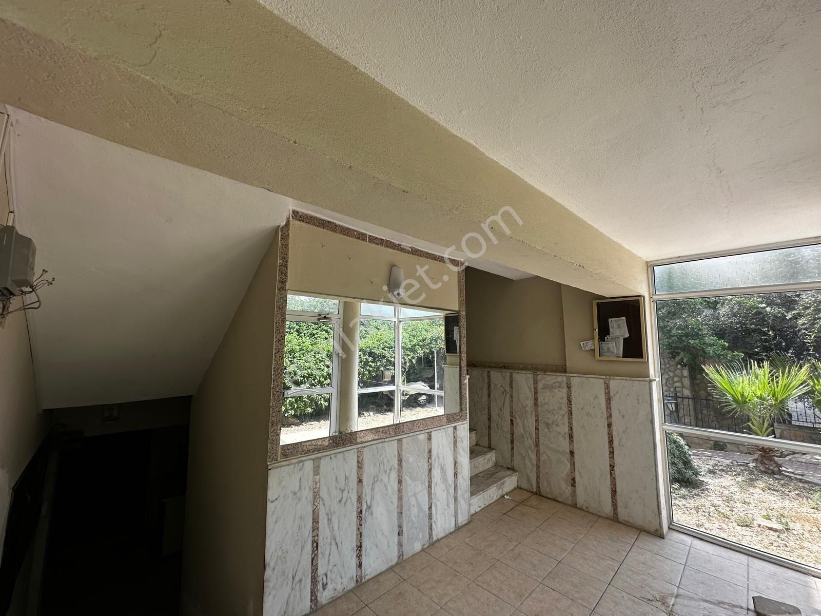 Kuşadası Marinada Deniz Manzaralı 3+1 Çatı Dubleks - Görsel 26