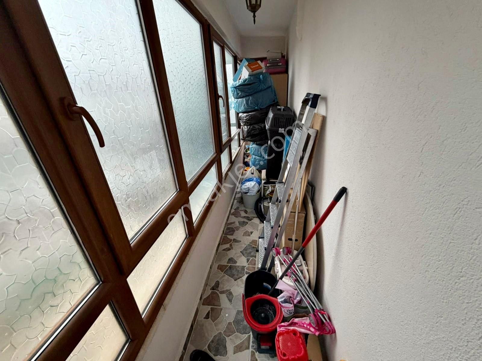 Relax'tan Ayvalı Cd. Üzeri Ful Yapılı Ferah 1.katta 4+1 - Görsel 20