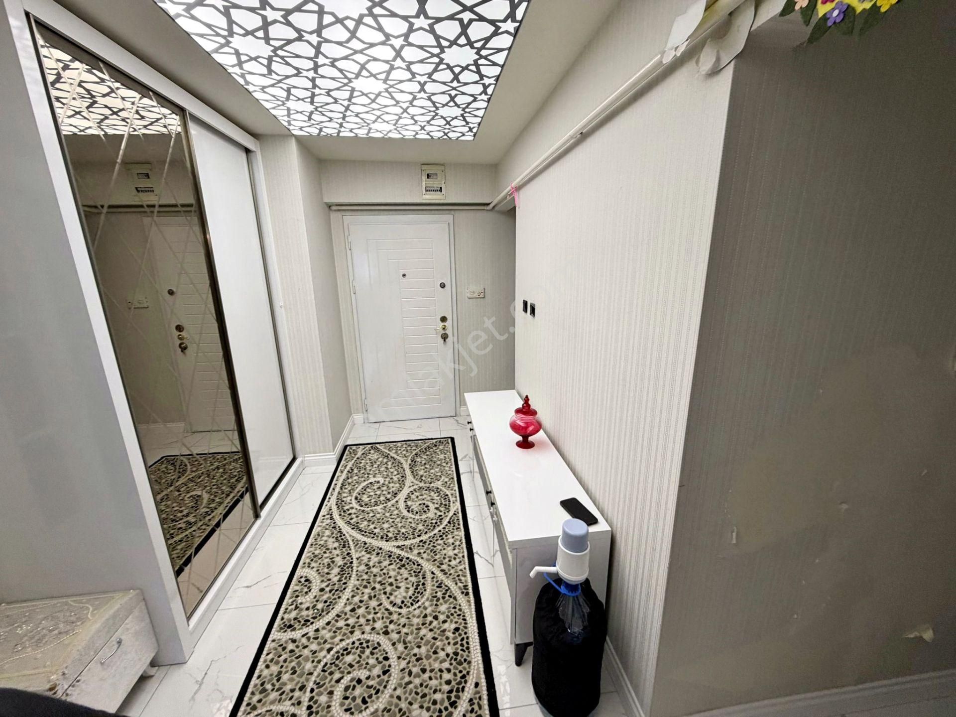 Relax'tan Ayvalı Cd. Üzeri Ful Yapılı Ferah 1.katta 4+1 - Görsel 31