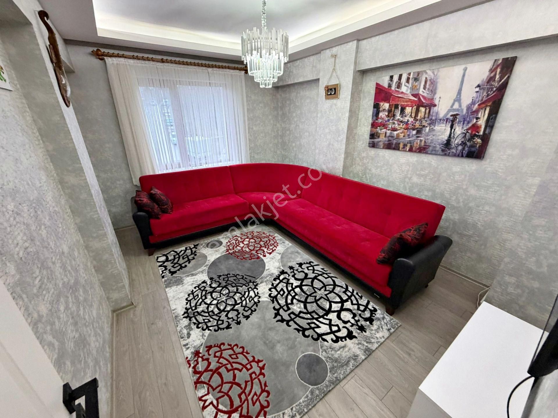 Relax'tan Ayvalı Cd. Üzeri Ful Yapılı Ferah 1.katta 4+1 - Görsel 26