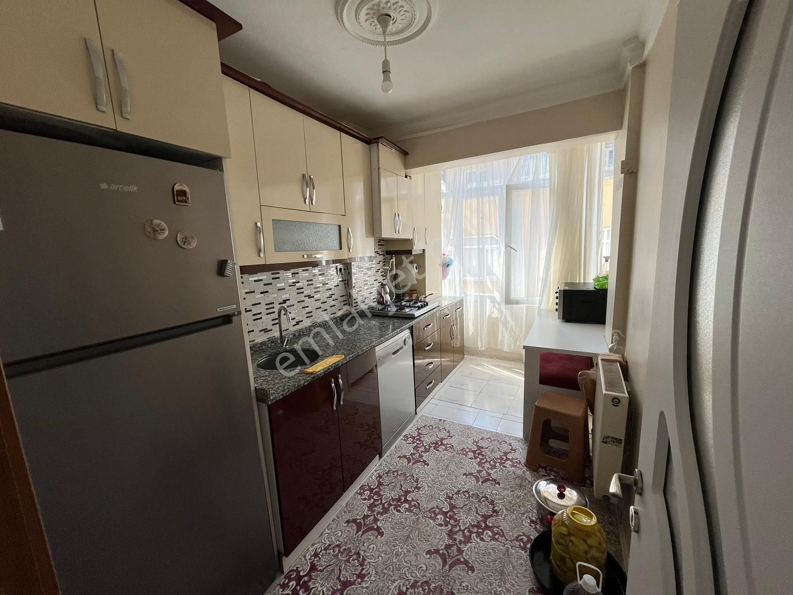 Üç Kardeşler'den İsmetpaşa Mh 2+1 110m2 Ara Kat Daire - Görsel 10