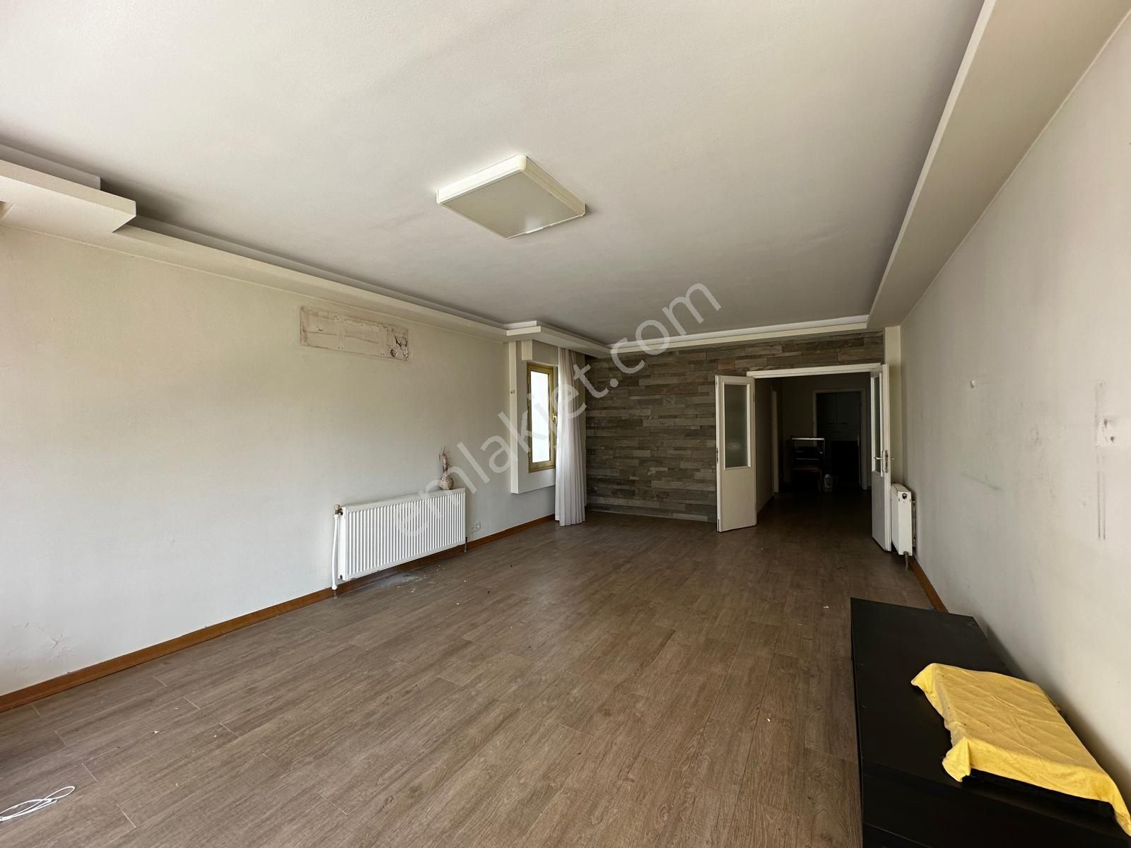 Kuşadası Marinada Denize İlk Sıra 24 Saat Güvenlikli Havuzlu Sitede - Görsel 15