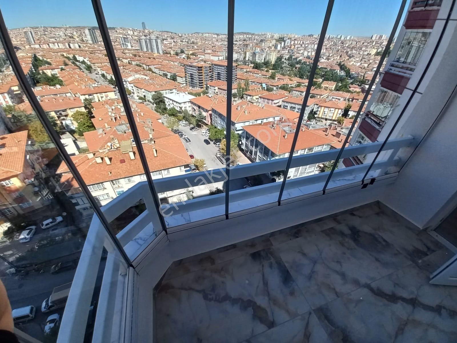 Bilgen Vatan'dan Şenlik Mahallesi Site İçerisinde Megalüks Yapılı Manzaralı Metro Yanı 3+1 Satılık - Görsel 26