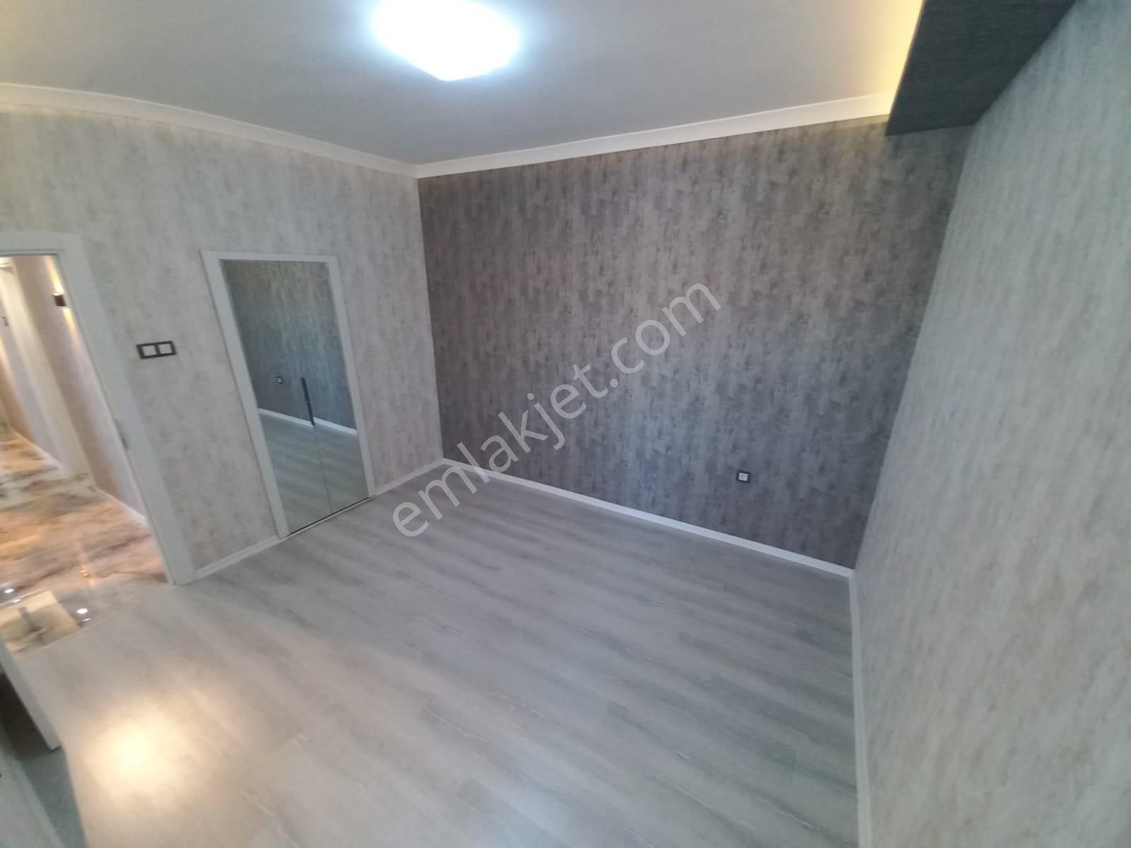 Bilgen Vatan'dan Şenlik Mahallesi Site İçerisinde Megalüks Yapılı Manzaralı Metro Yanı 3+1 Satılık - Görsel 19