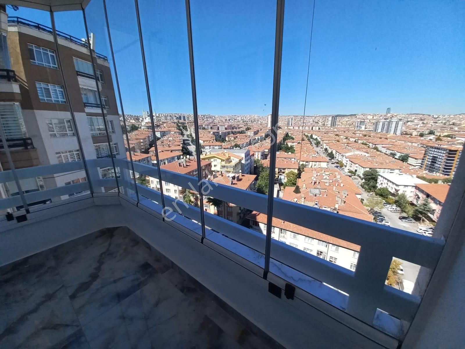 Bilgen Vatan'dan Şenlik Mahallesi Site İçerisinde Megalüks Yapılı Manzaralı Metro Yanı 3+1 Satılık - Görsel 31